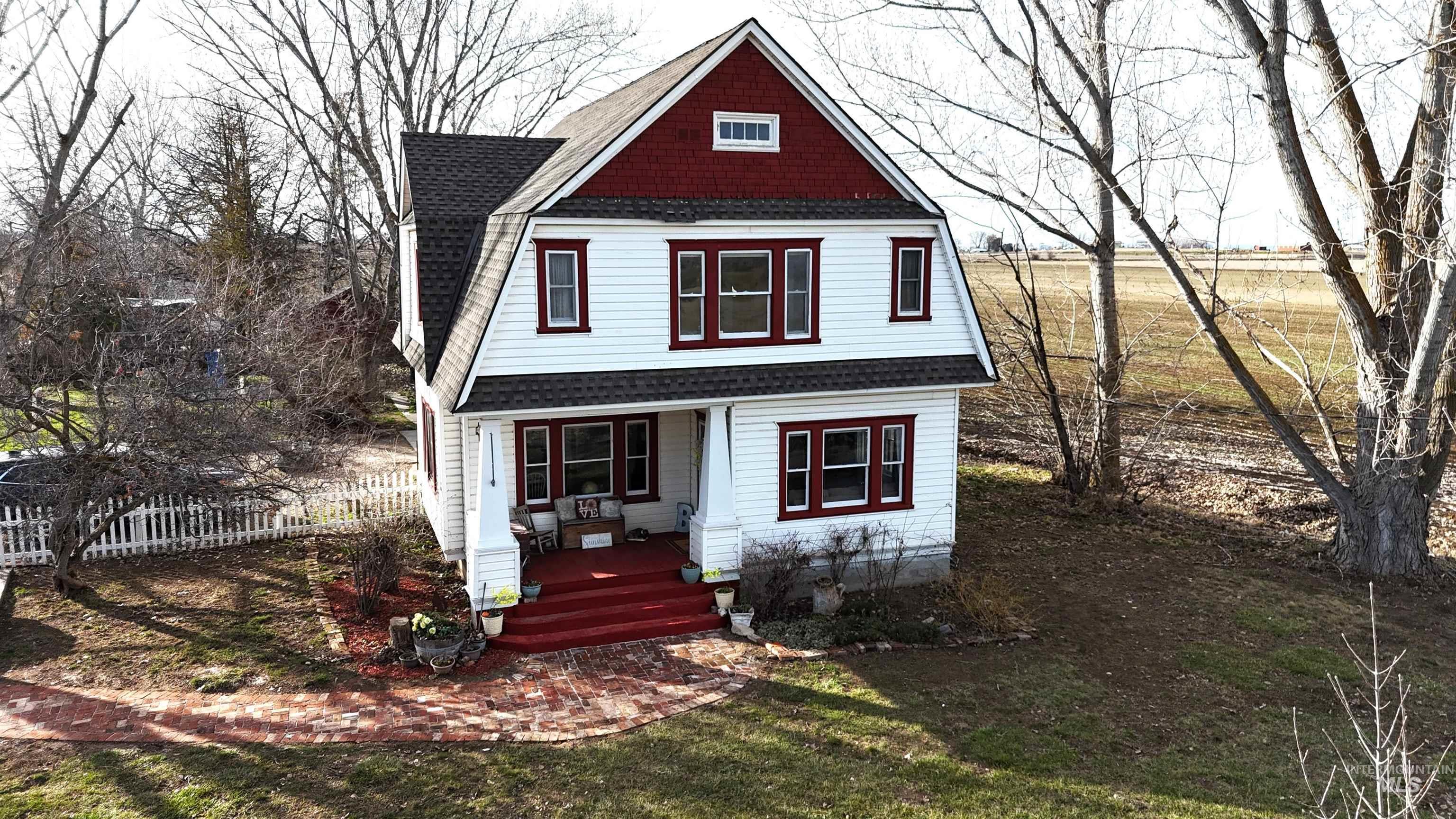 5367 Sand Hollow Rd Property Photo 4