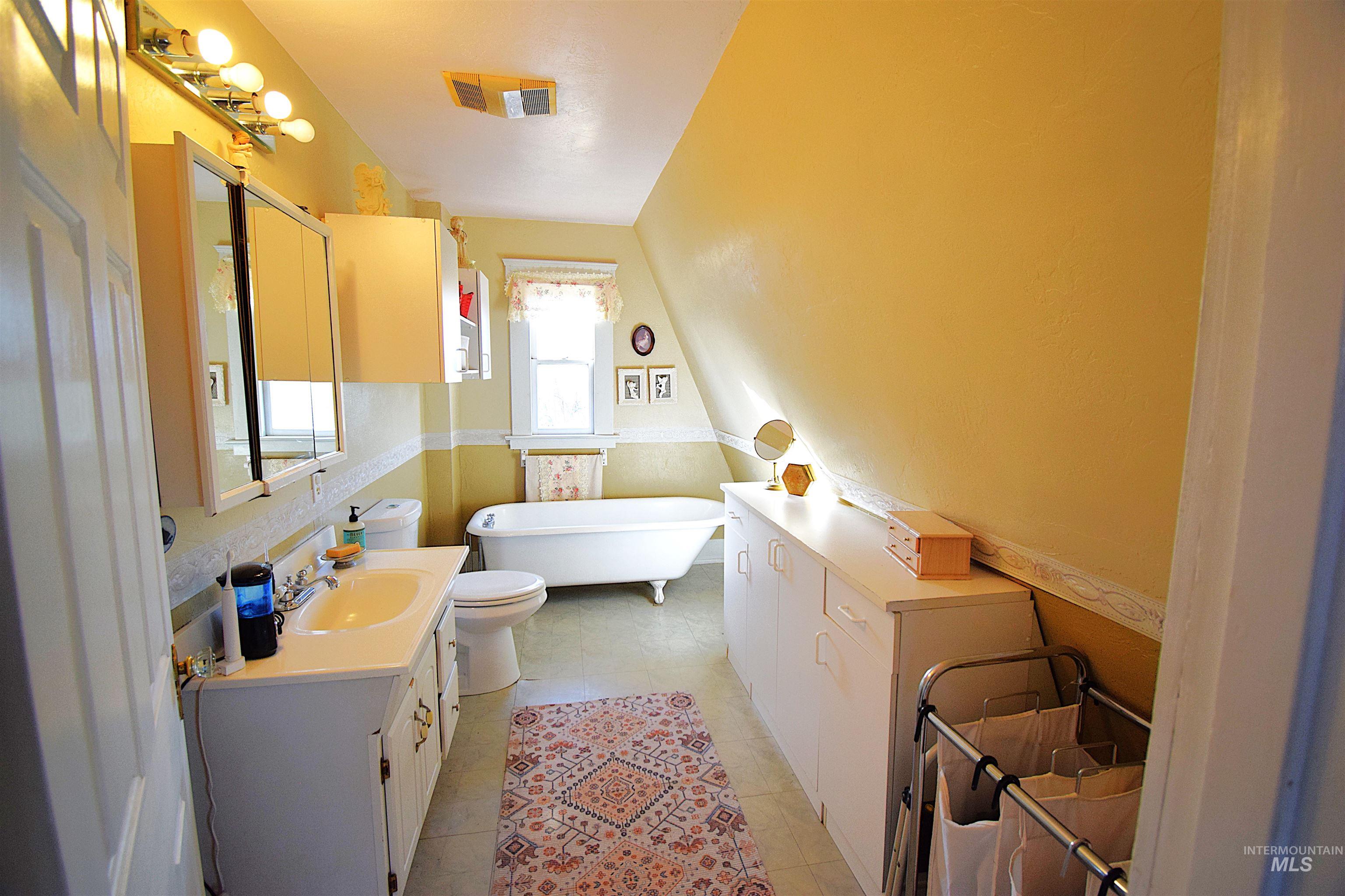 5367 Sand Hollow Rd Property Photo 19