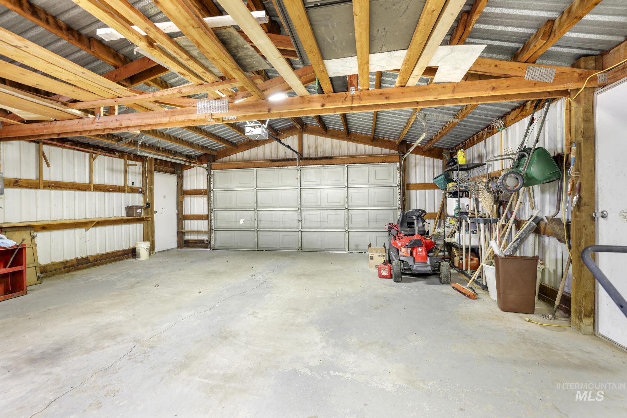 28572 Hyde Ave Property Photo 26