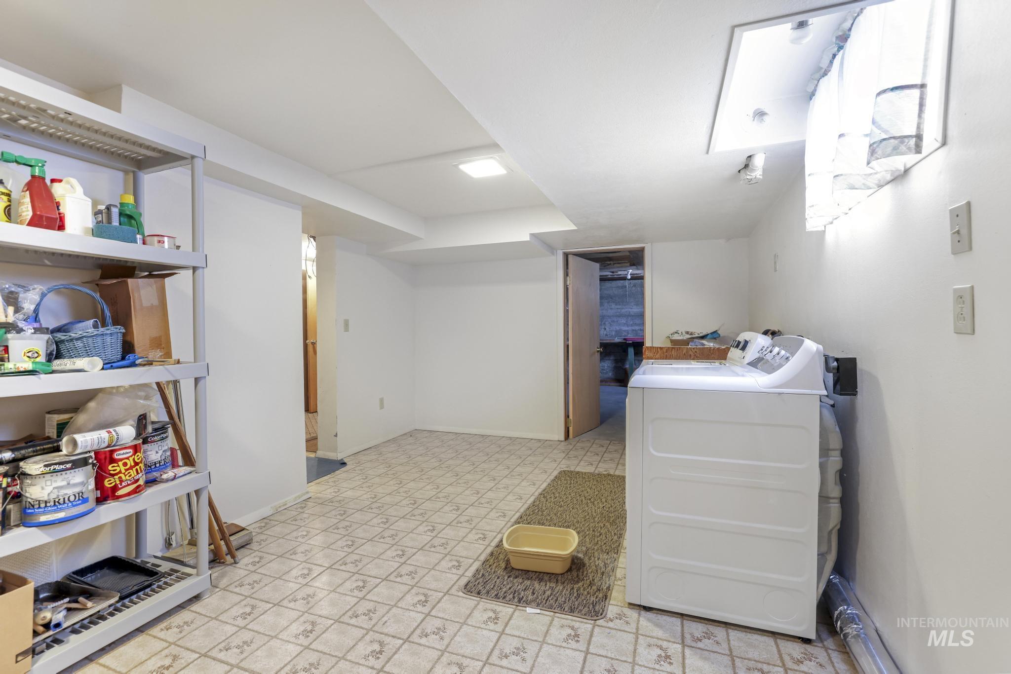 28572 Hyde Ave Property Photo 28