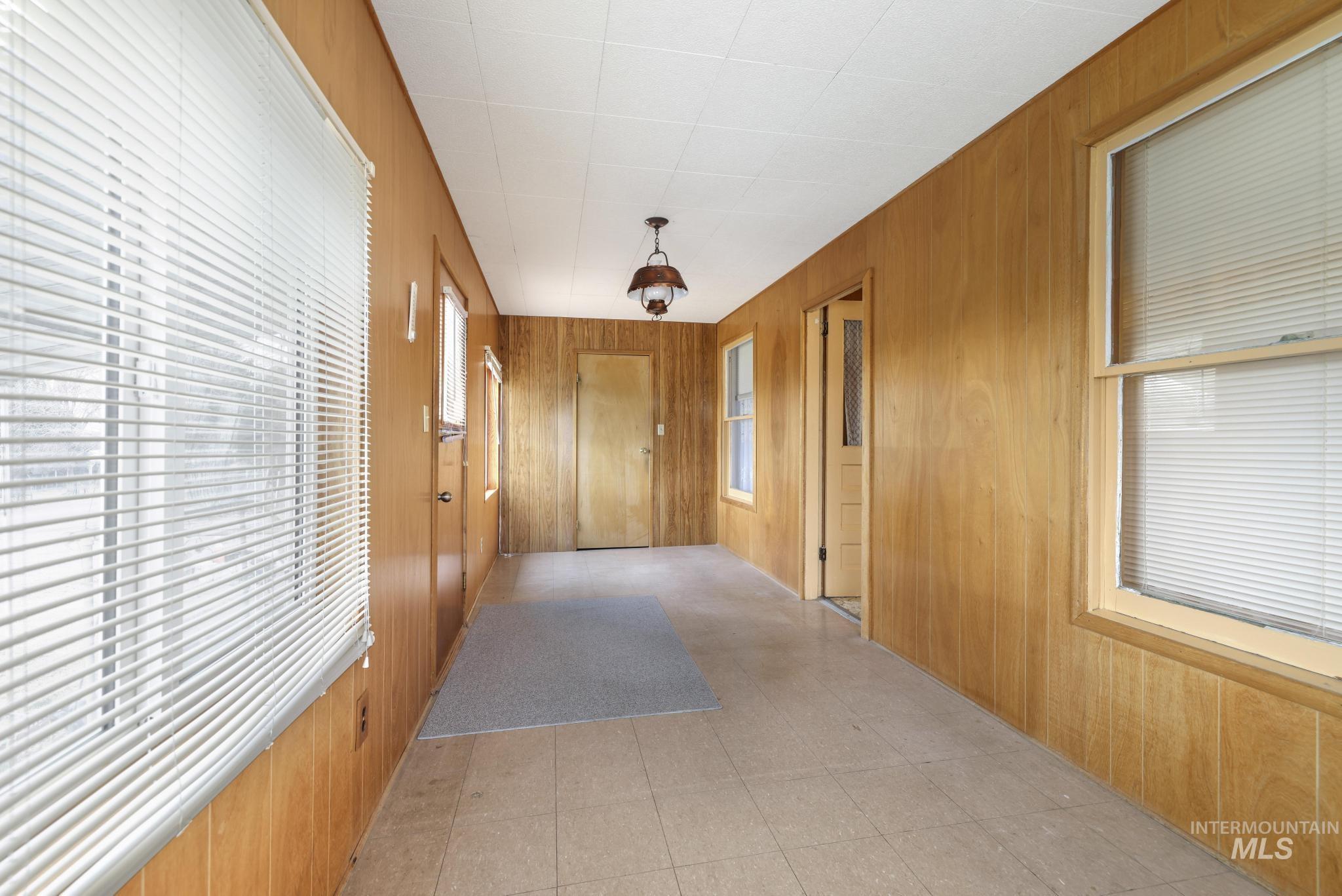 28572 Hyde Ave Property Photo 42