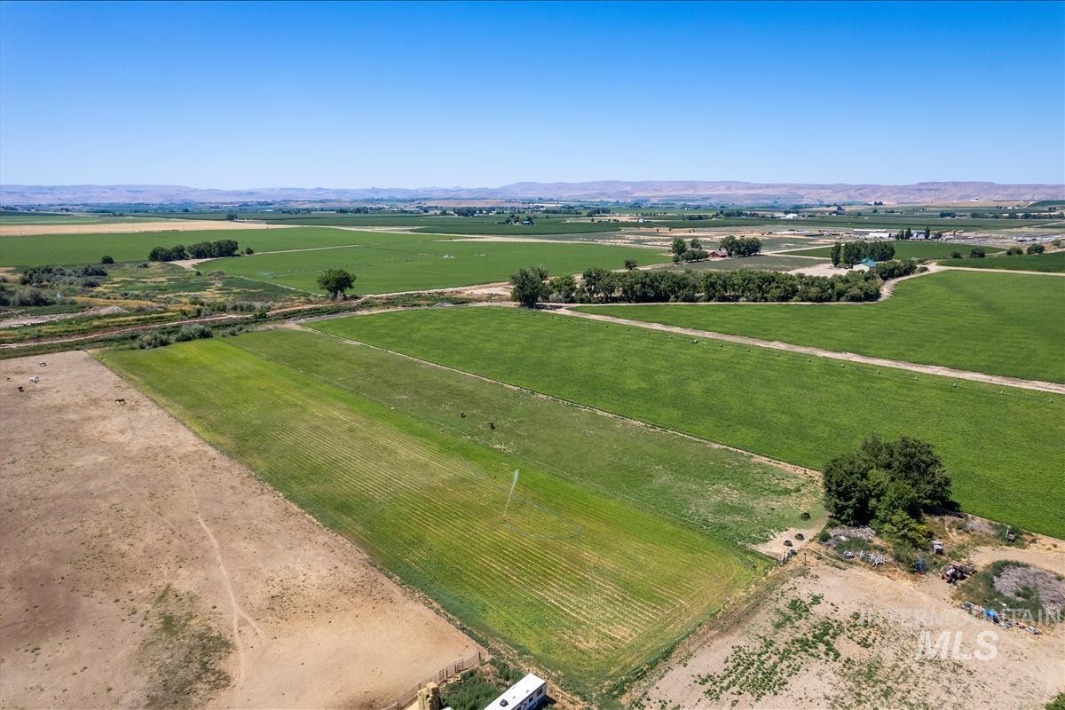 Stephen Lane Property Photo 15