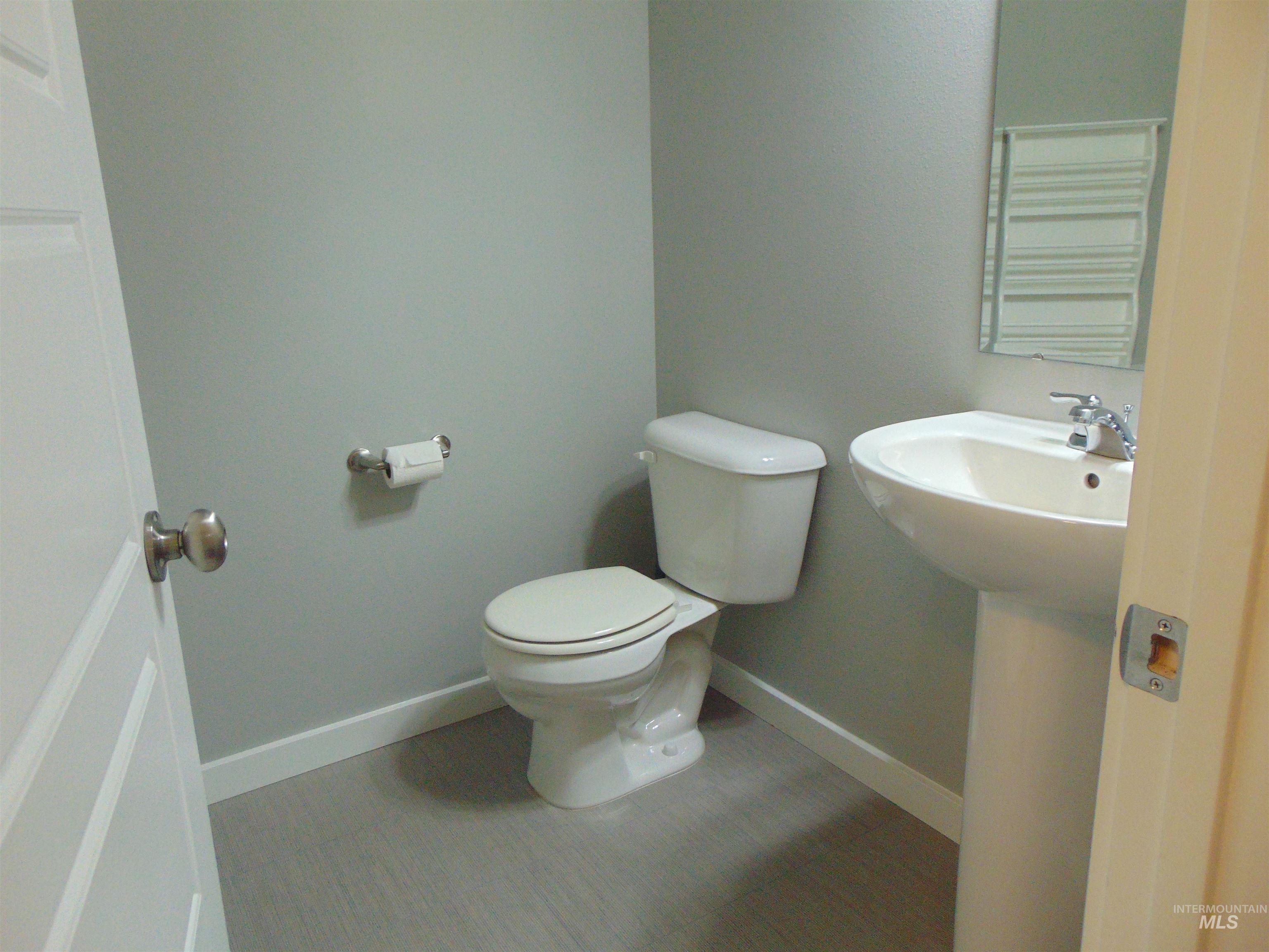 983 South Street Property Photo 18