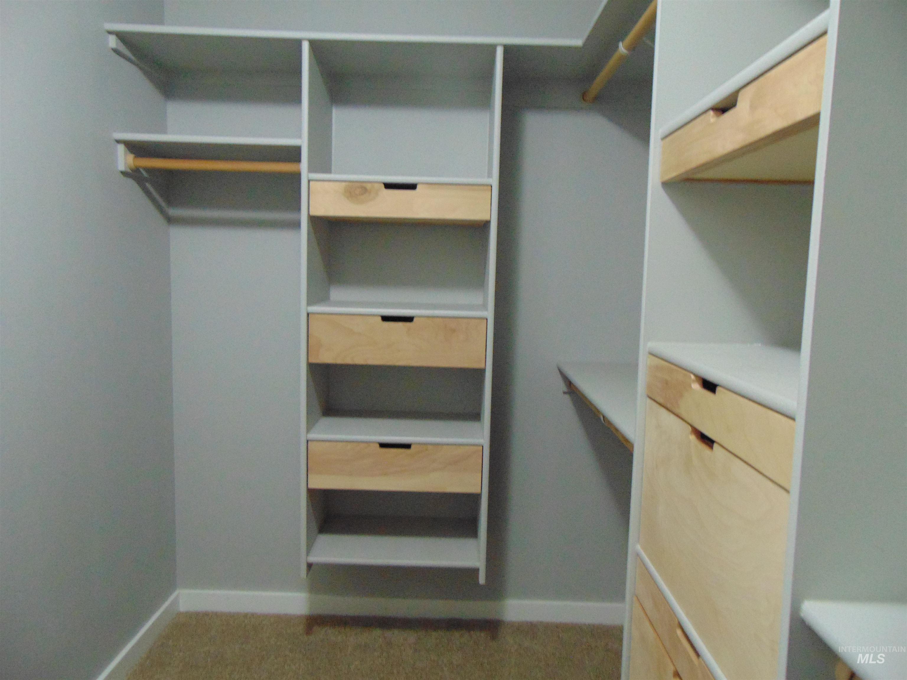 983 South Street Property Photo 20
