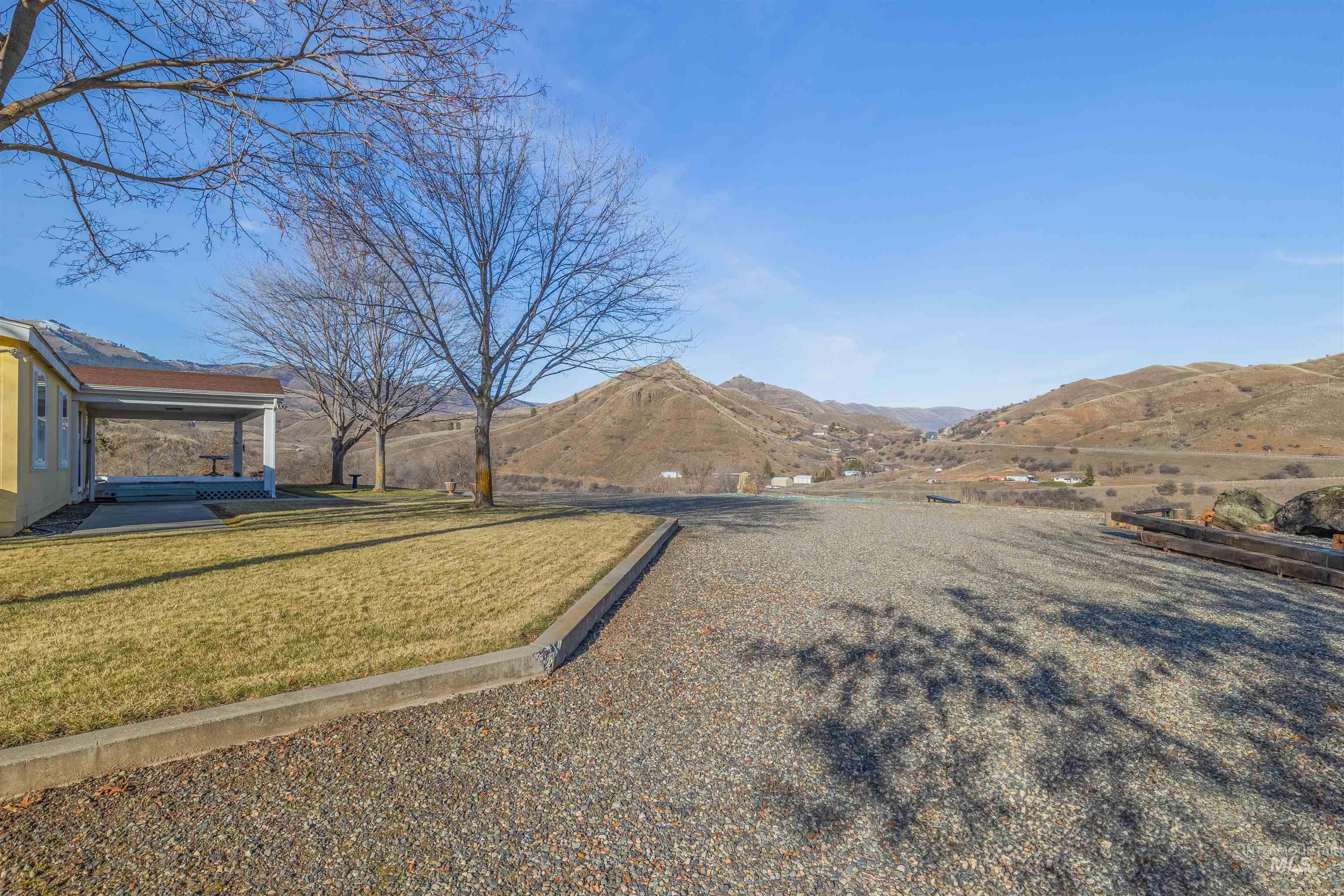 138 River Mountain Road Property Photo 10