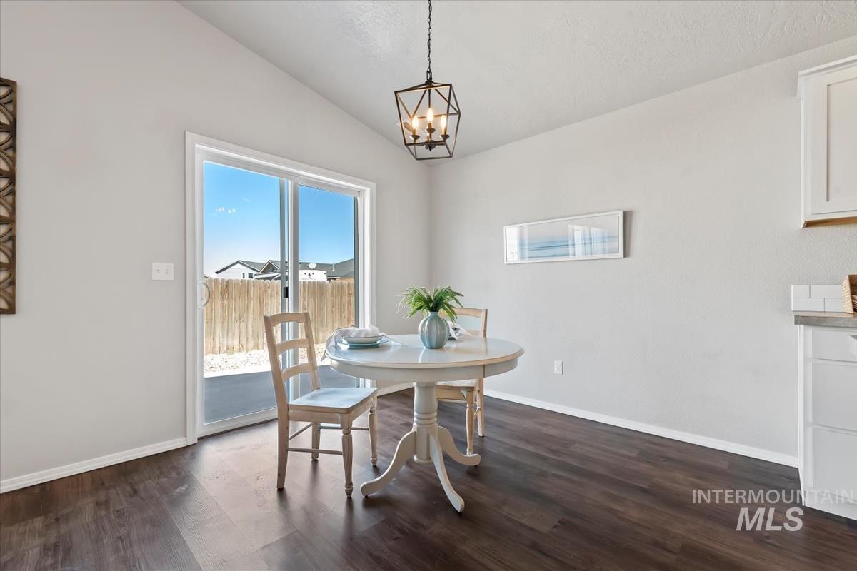 1685 Sw Levant Way Property Photo 12