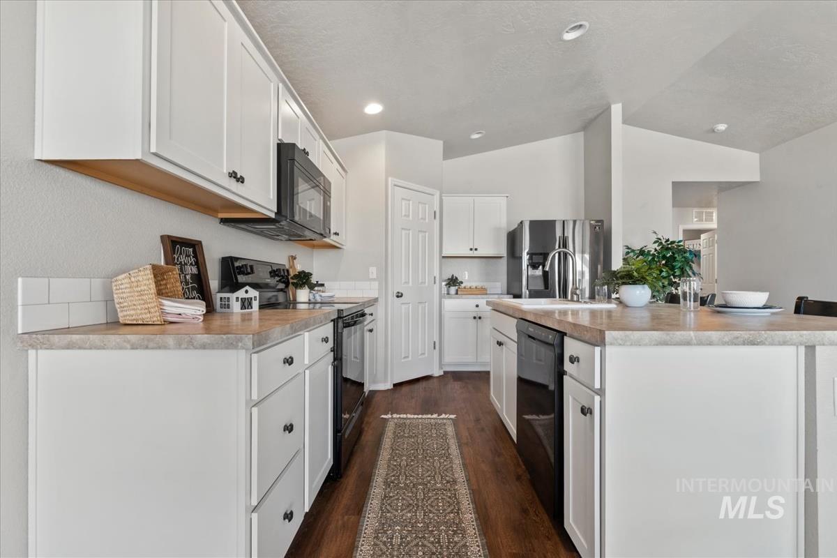1685 Sw Levant Way Property Photo 15