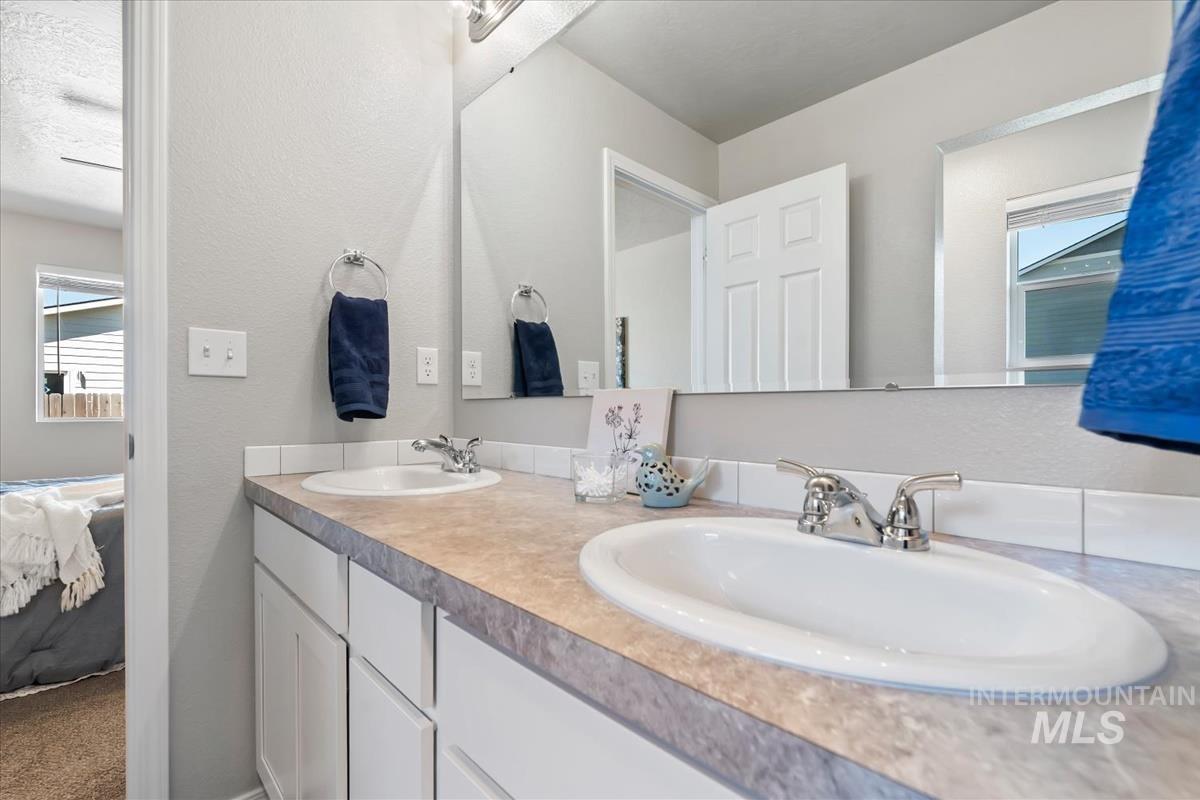 1685 Sw Levant Way Property Photo 31