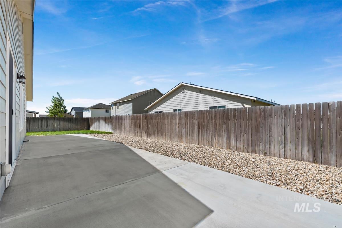 1685 Sw Levant Way Property Photo 32