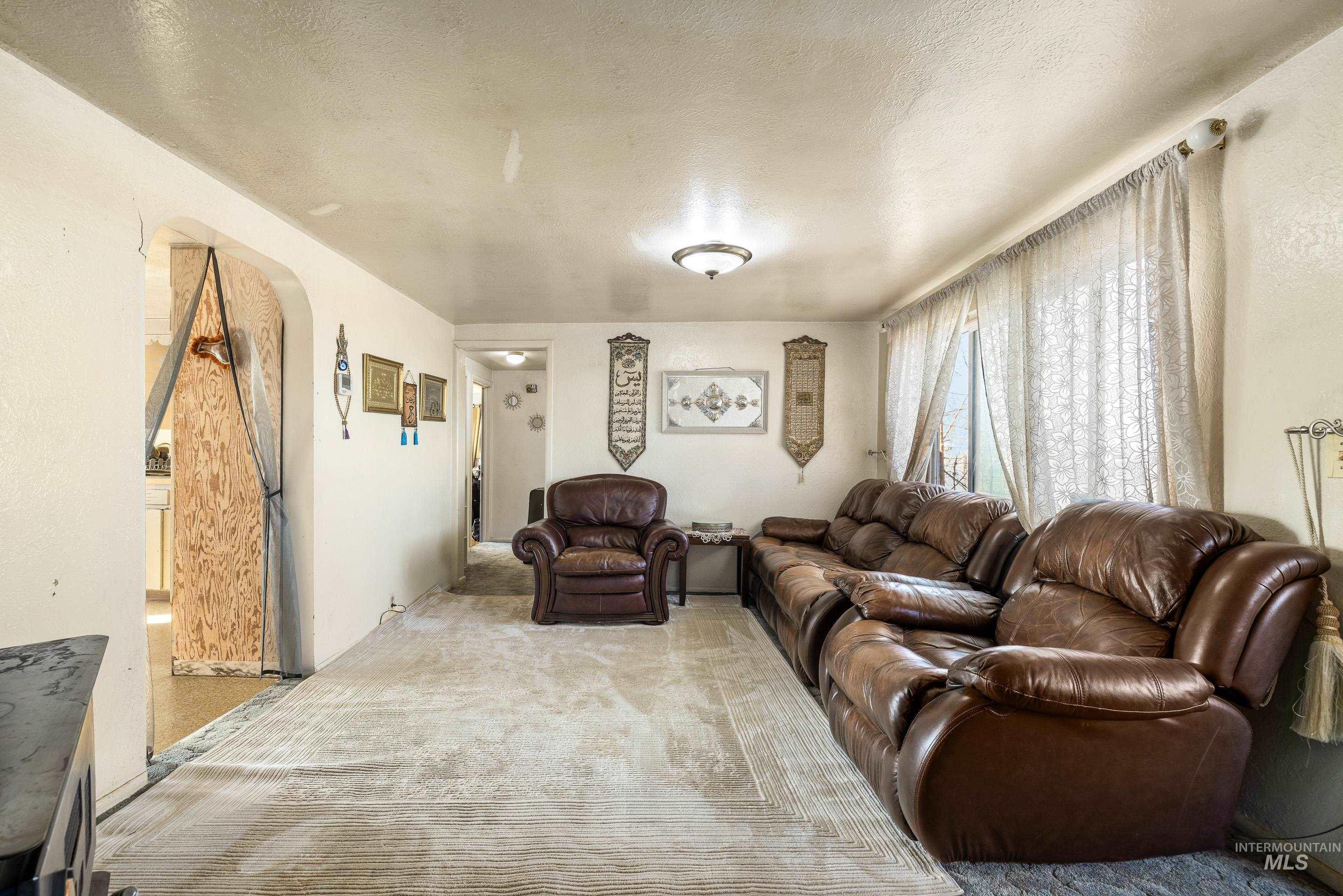 20371 Red Top Rd Property Photo 6