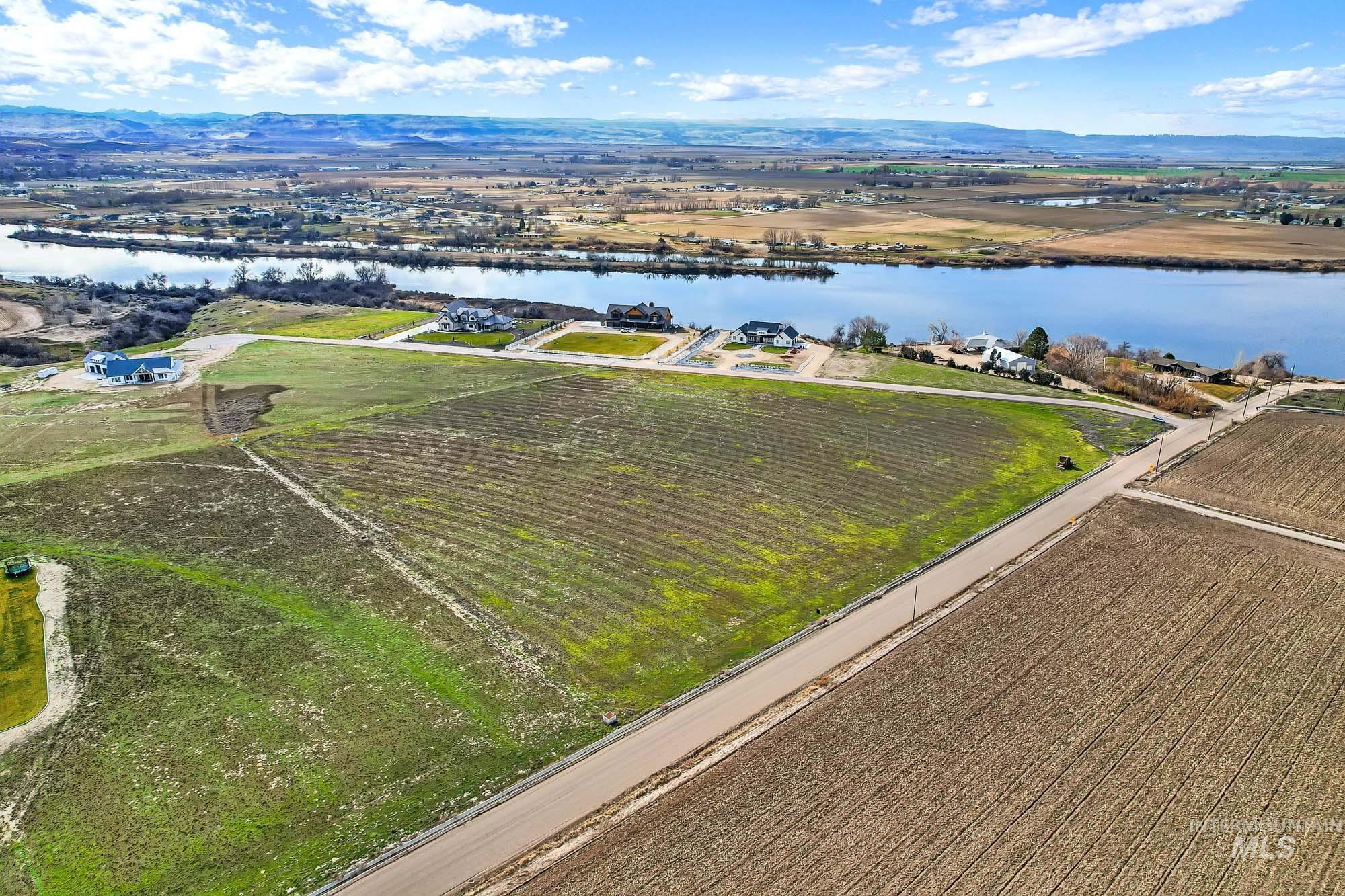 Tbd Cabernet Ln. - Lot 5 Parcel A Property Photo 2