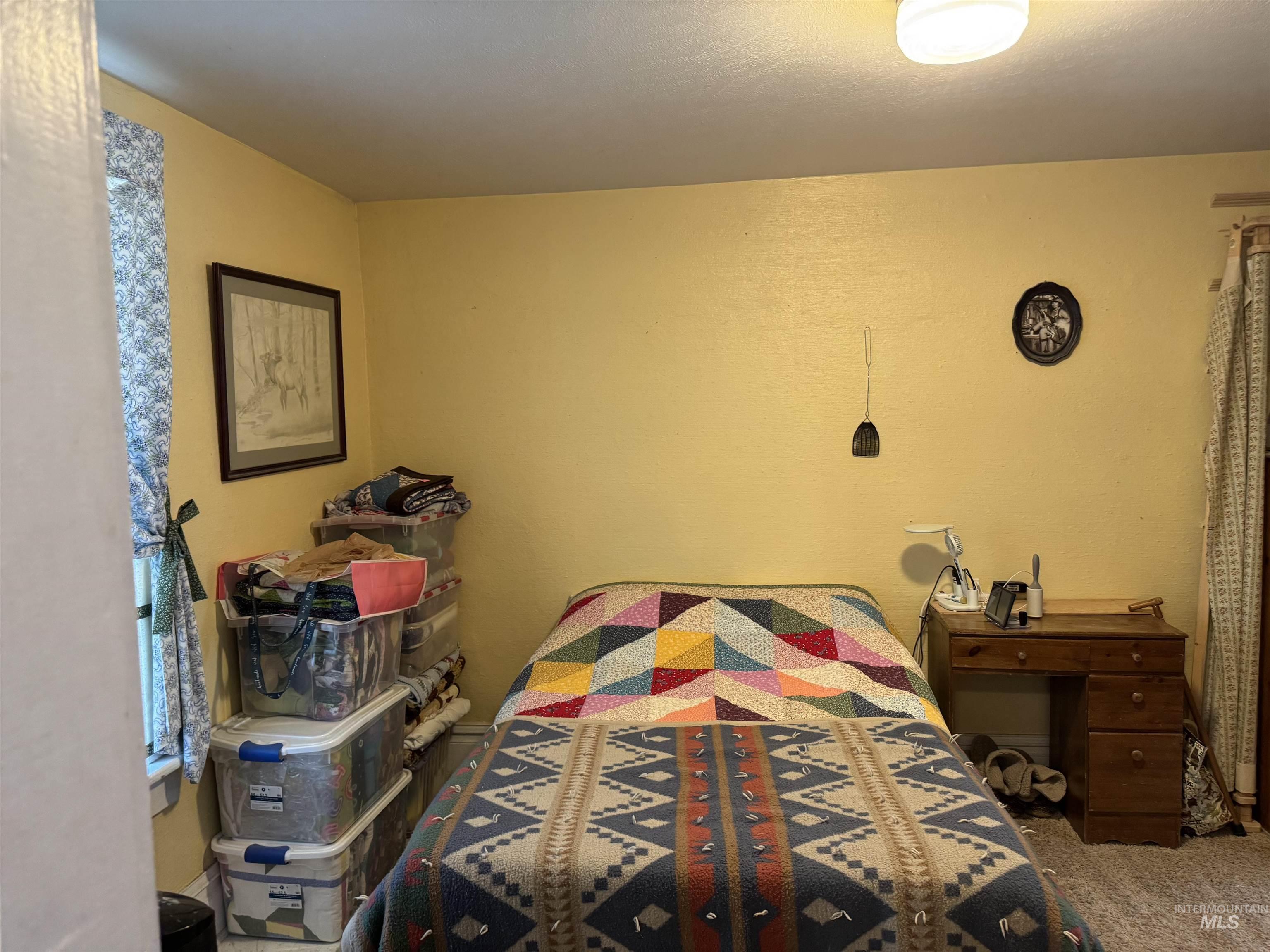 145 N Lincoln Property Photo 26