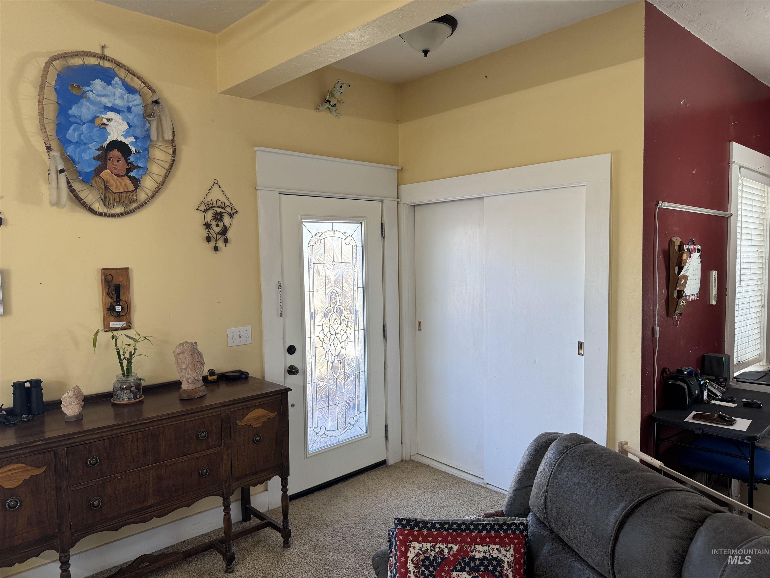 145 N Lincoln Property Photo 28