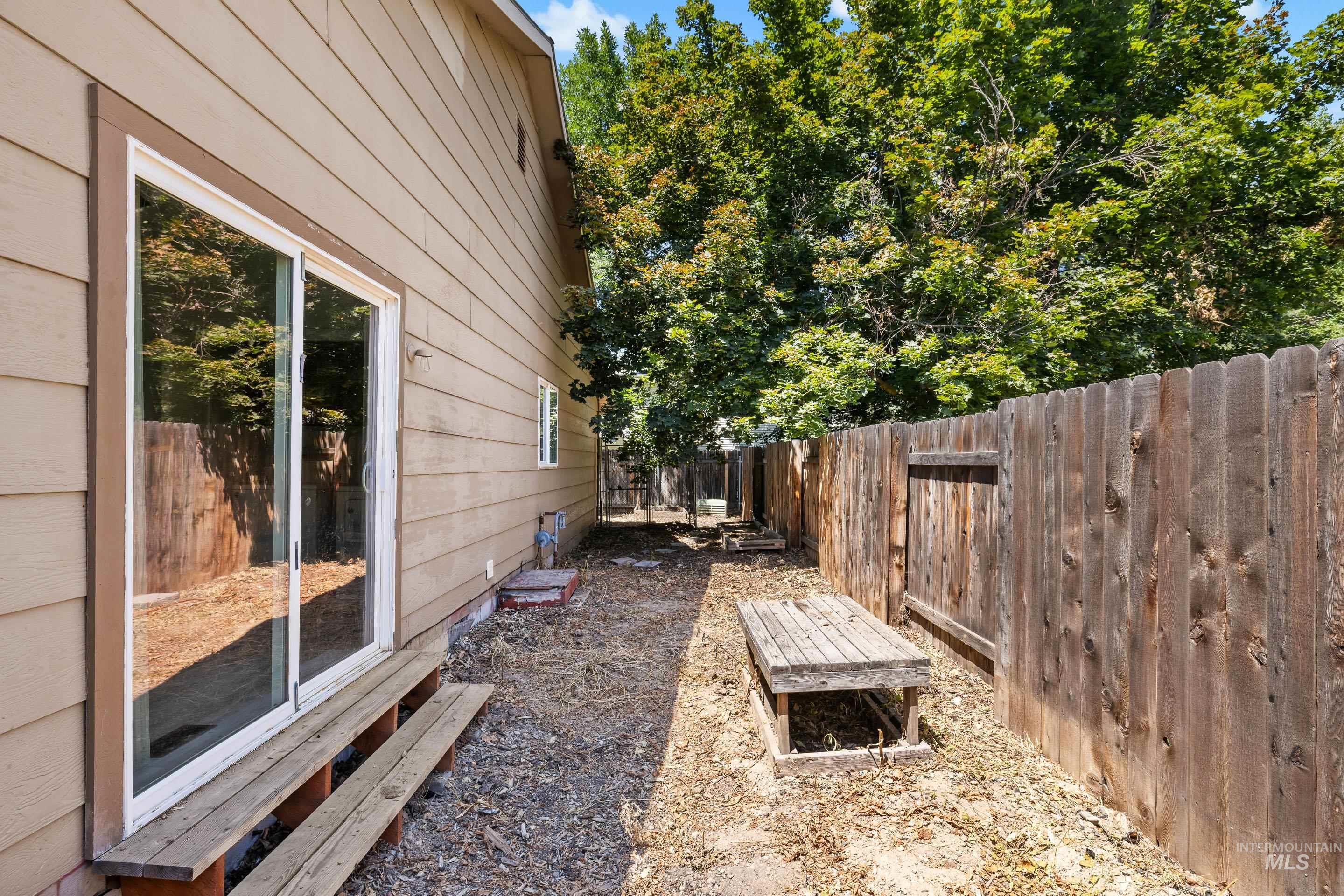 10490 W Cory St Property Photo 34