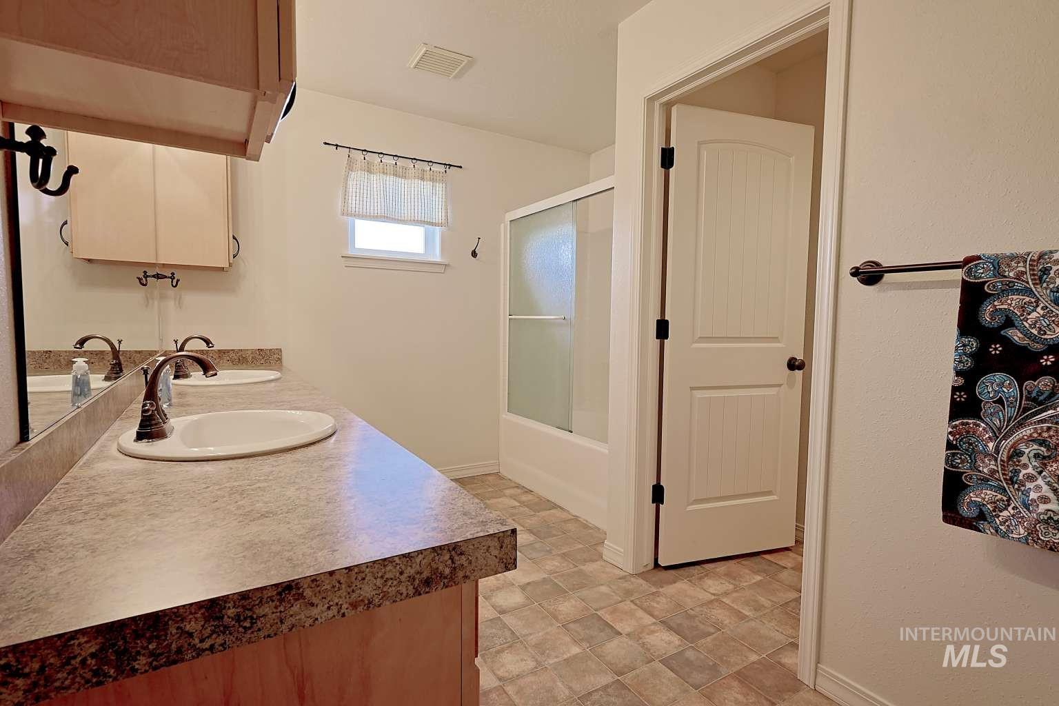 1422 River View Ln Property Photo 33