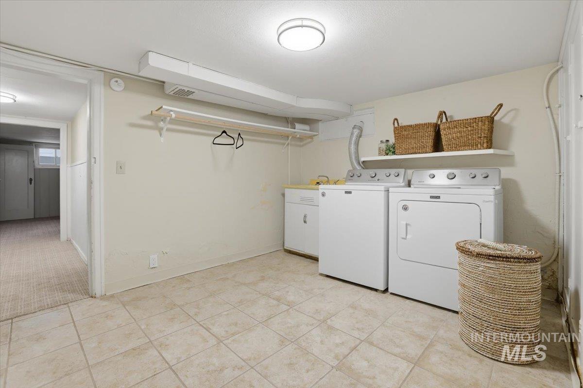 3205 W Crescent Rim Drive Property Photo 39