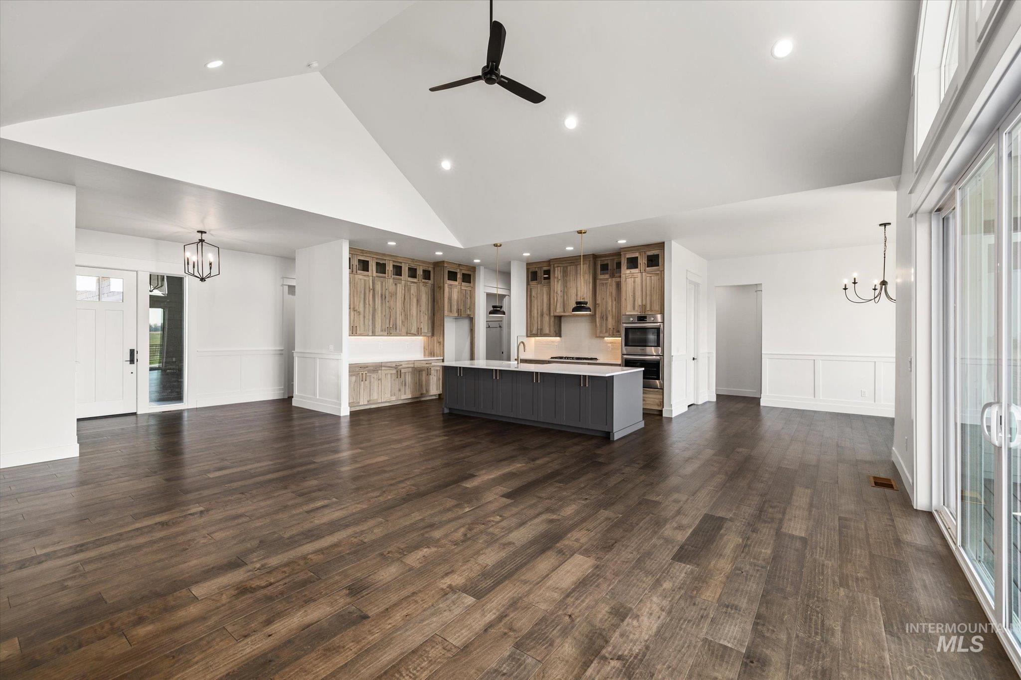 7319 E Red Kite St Property Photo 5