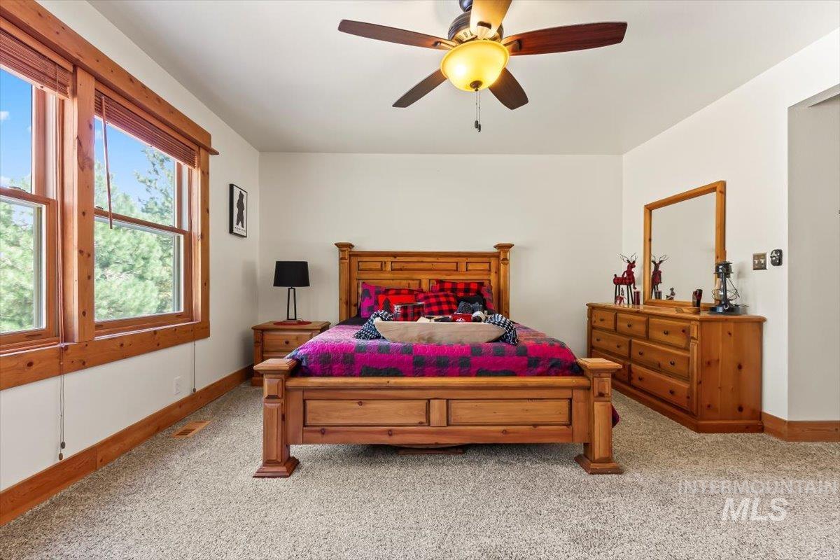 8 Condor Circle Property Photo 18