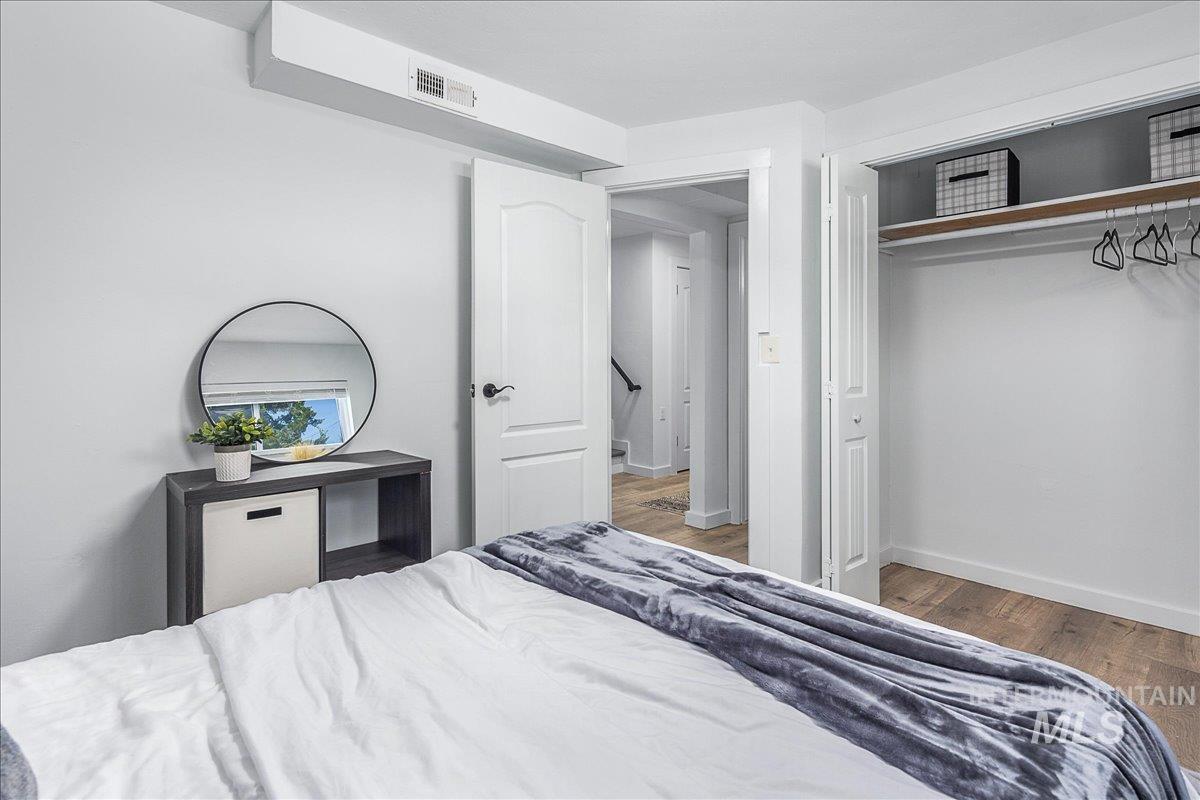 9412 W Wright St Property Photo 14