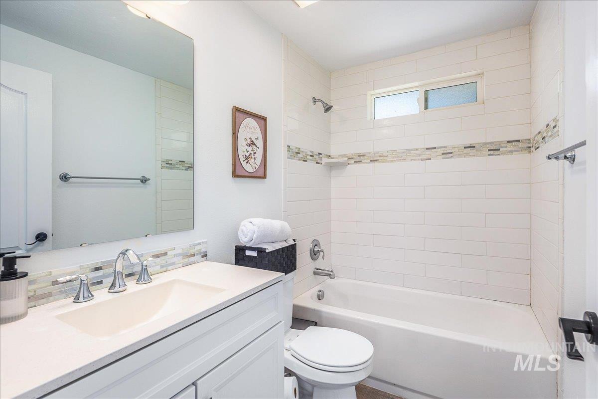 9412 W Wright St Property Photo 35