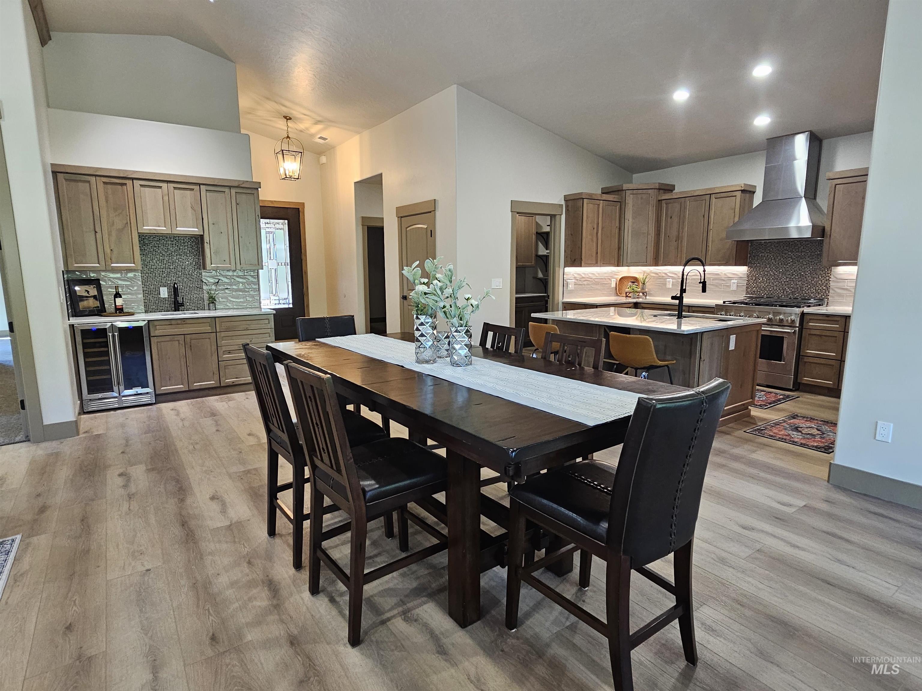 12930 Dawn Dr. Property Photo 8