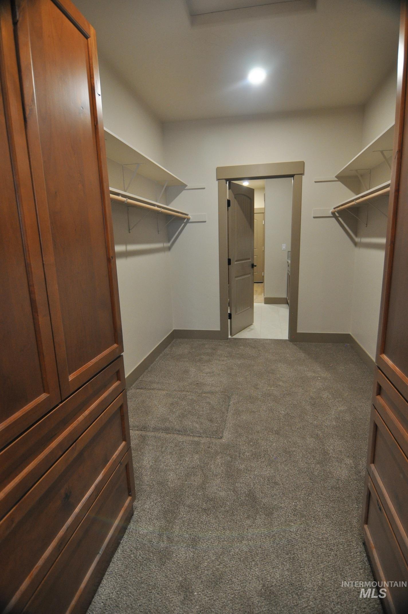 12930 Dawn Dr. Property Photo 27