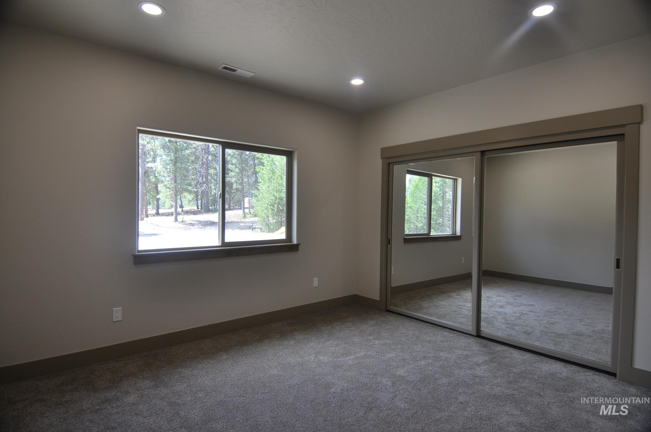 12930 Dawn Dr. Property Photo 36