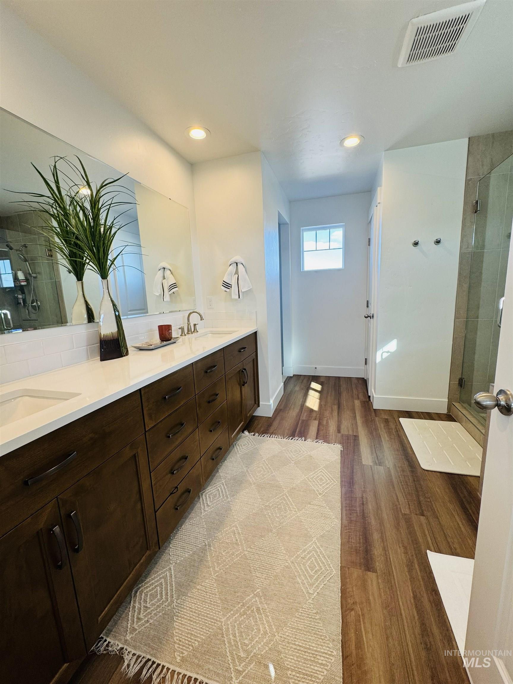 12637 S Averyon Way Property Photo 15