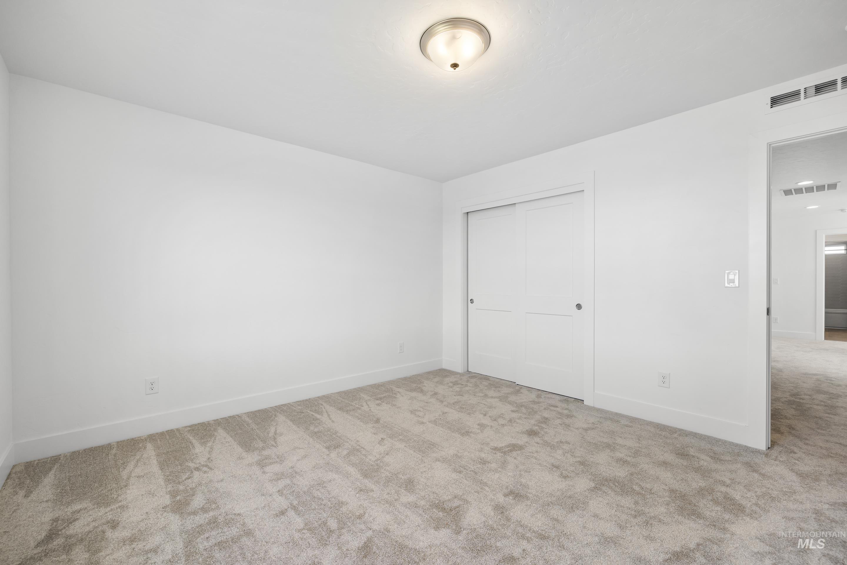 6378 W Largo Dr Property Photo 40