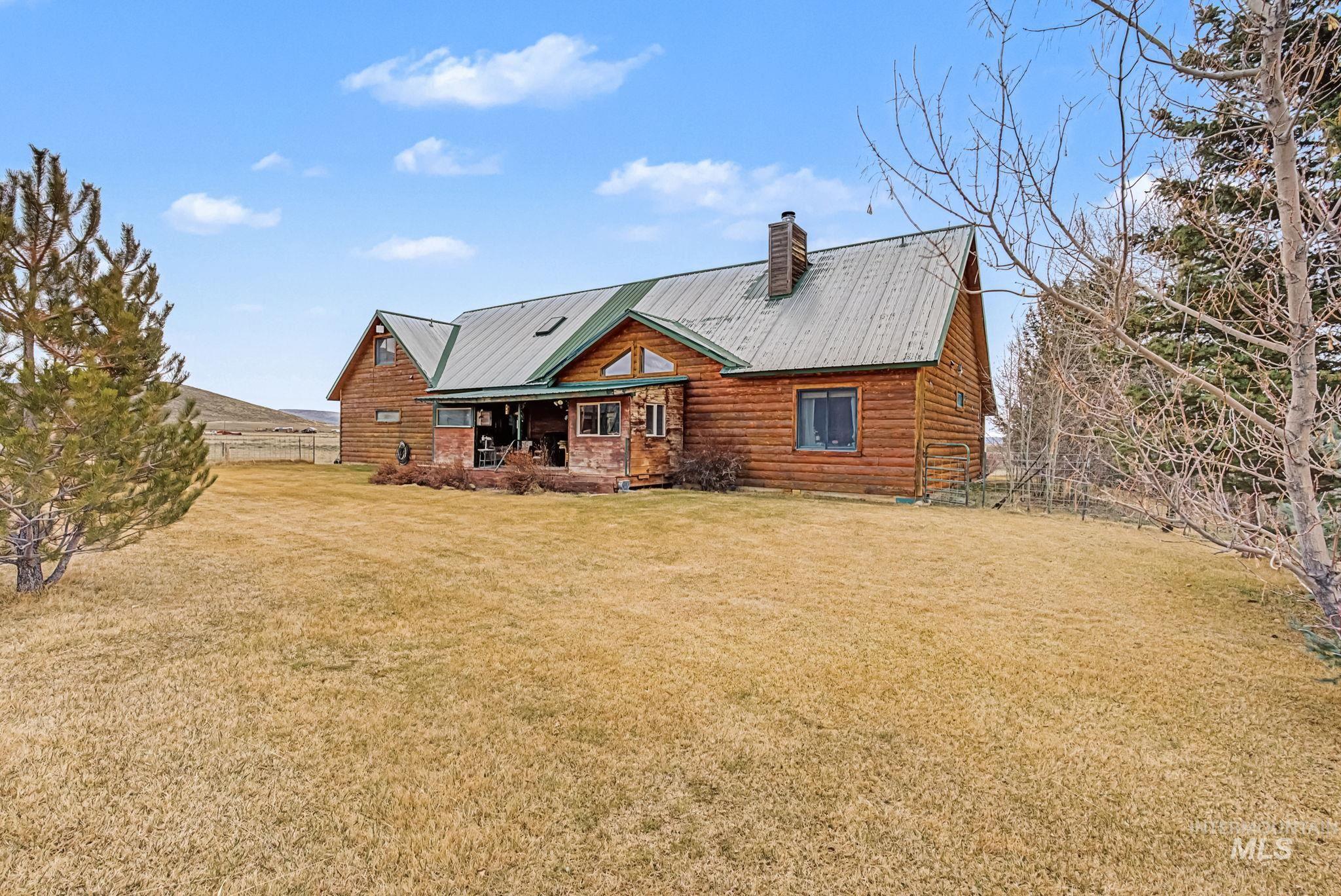 912 E 200 N Property Photo 36
