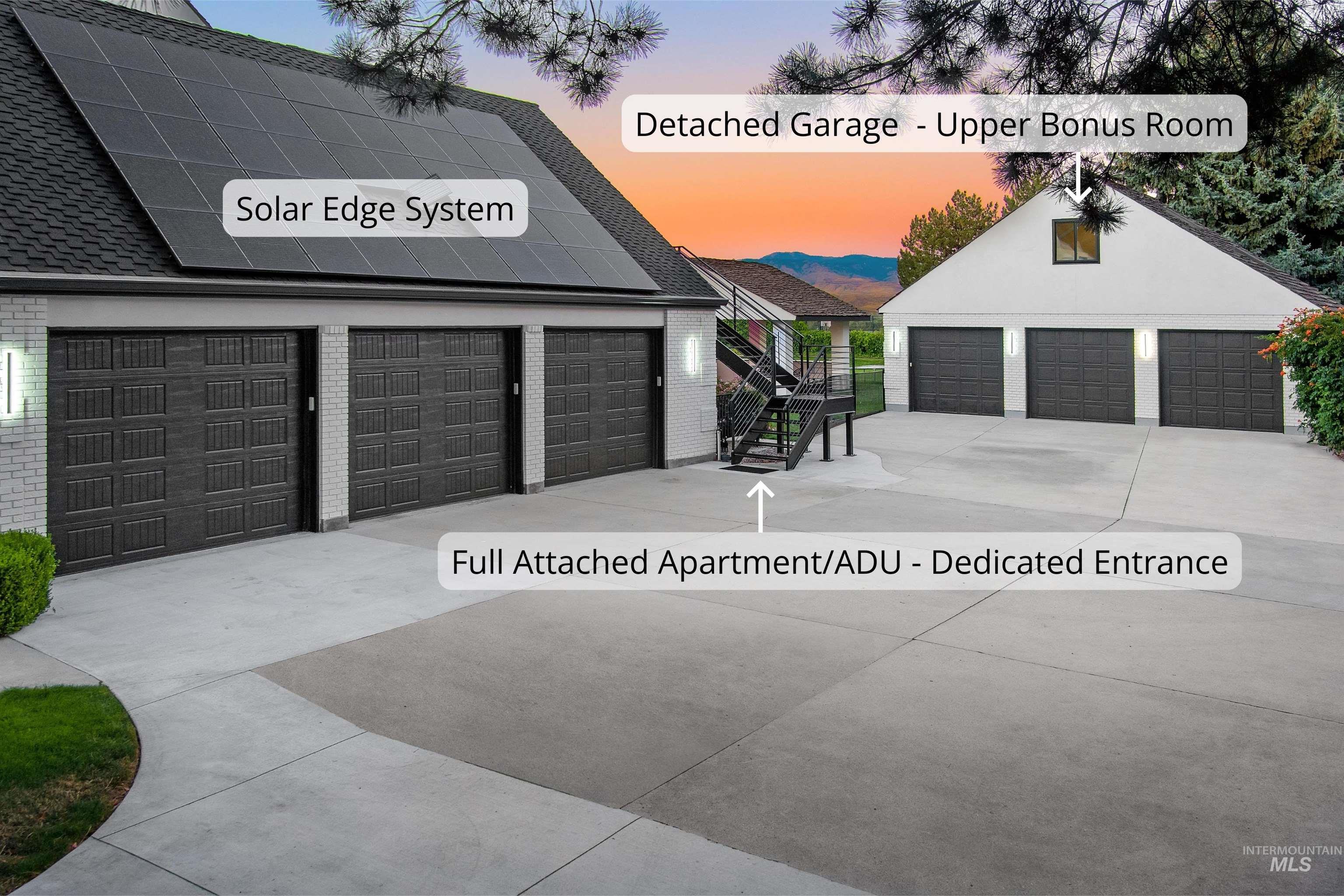 3278 S Whitepost Way Property Photo 3