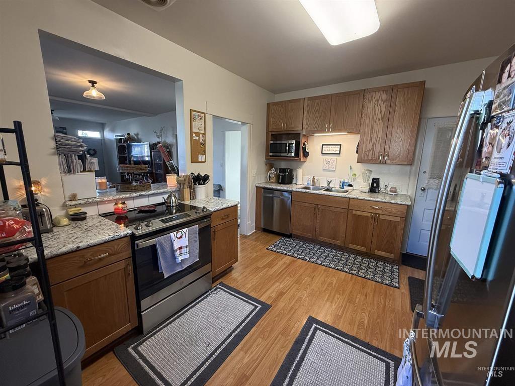 1148 6th Street Property Photo 3