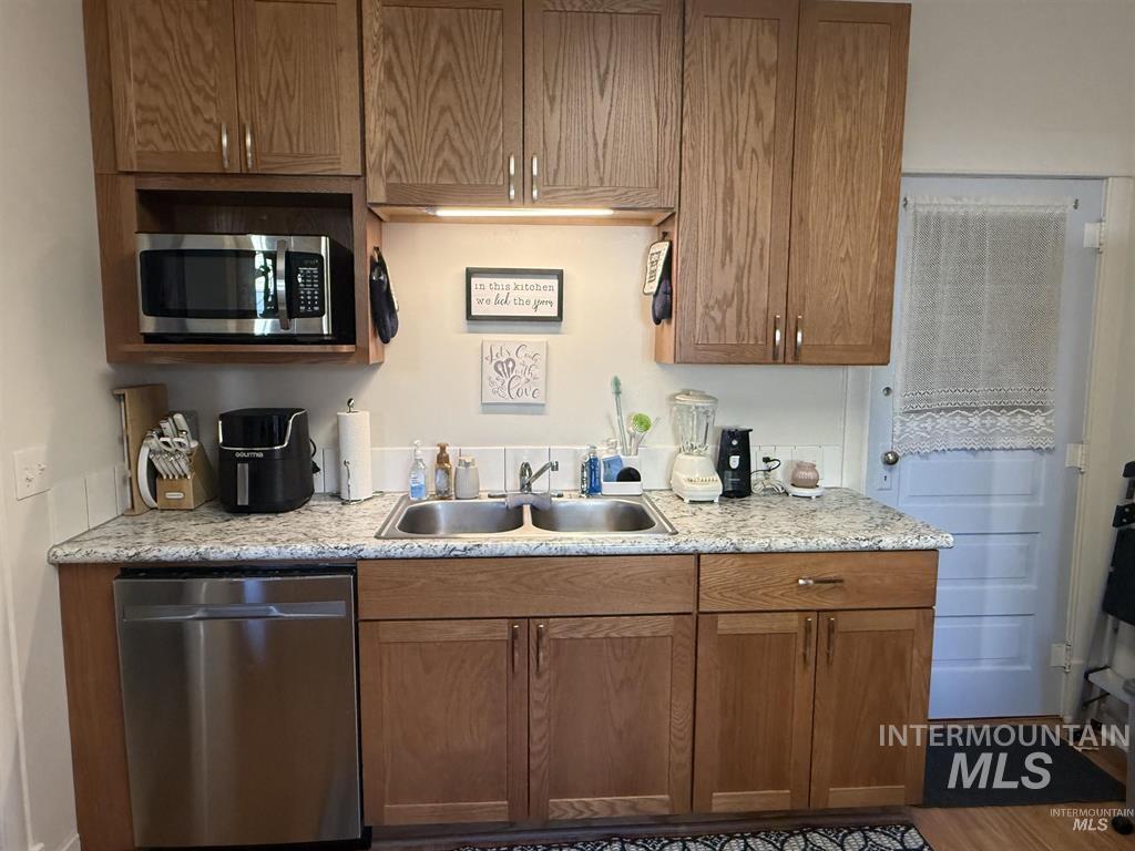 1148 6th Street Property Photo 6