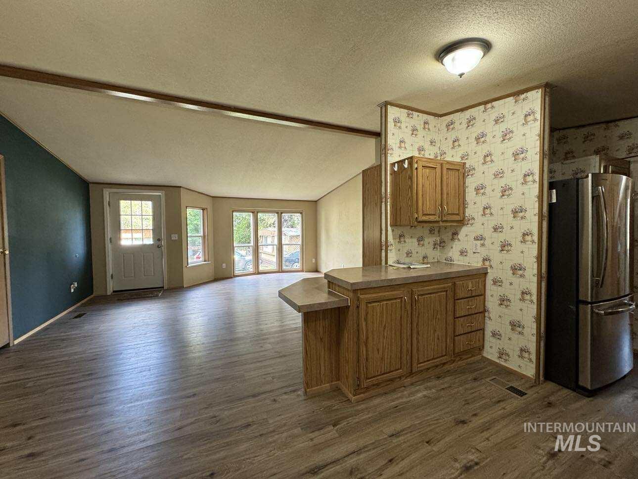 174 Elmwood Loop Property Photo 3