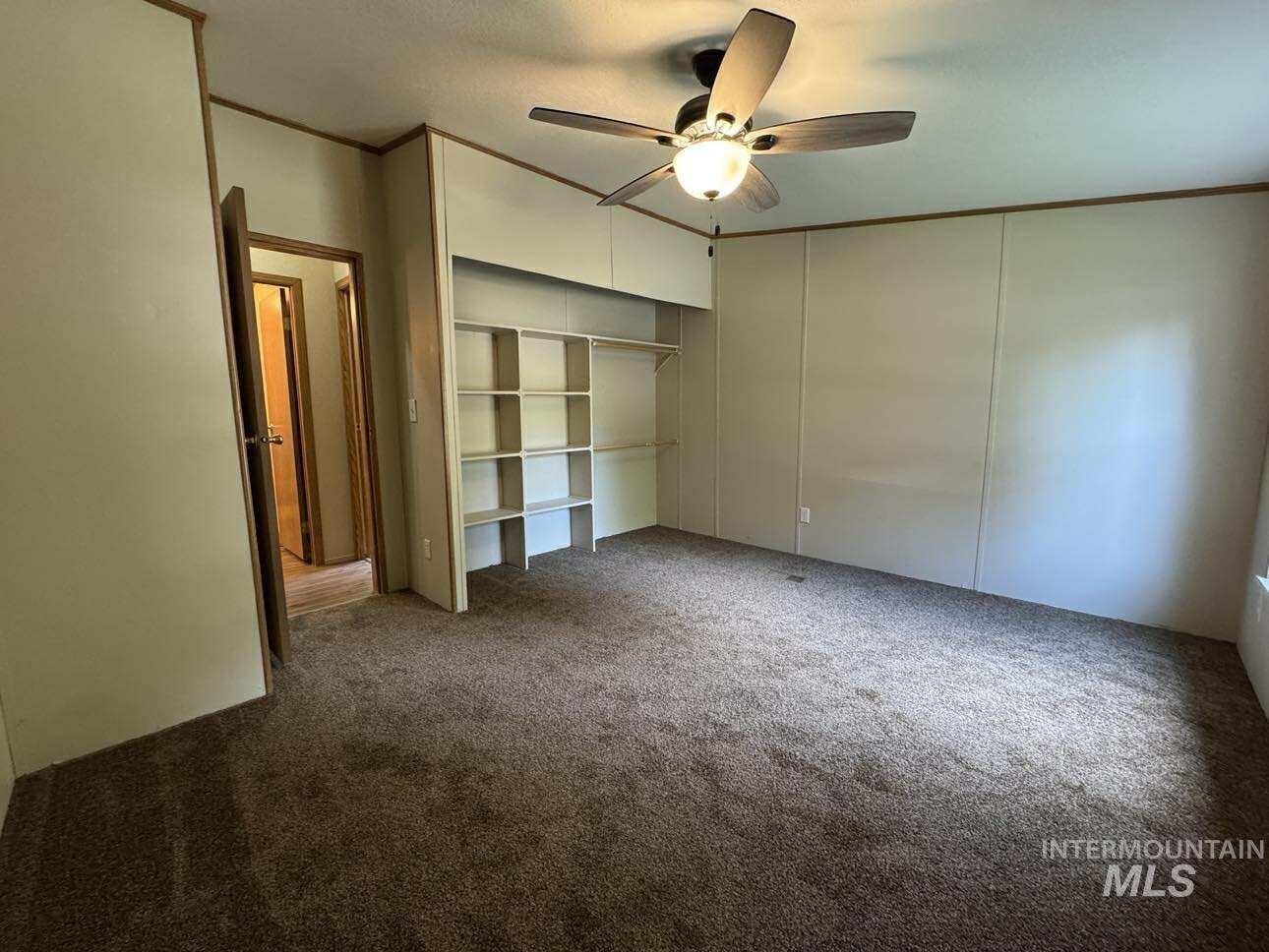 174 Elmwood Loop Property Photo 8
