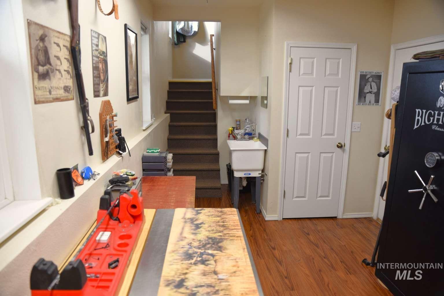 1065 Loafer Lane Property Photo 19