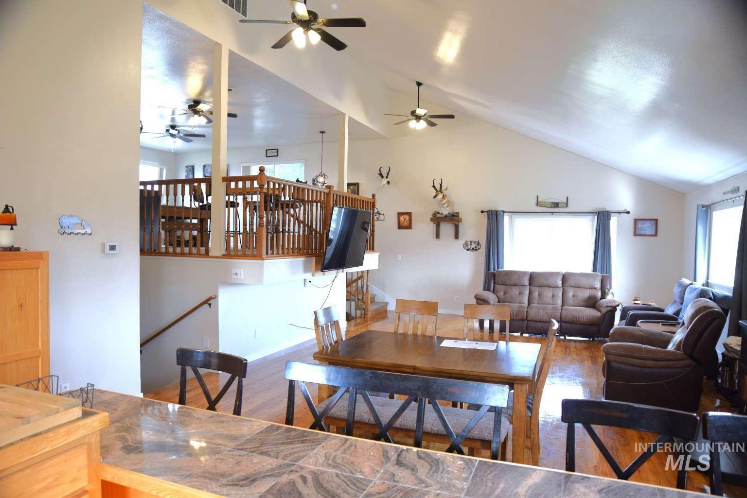 1065 Loafer Lane Property Photo 26