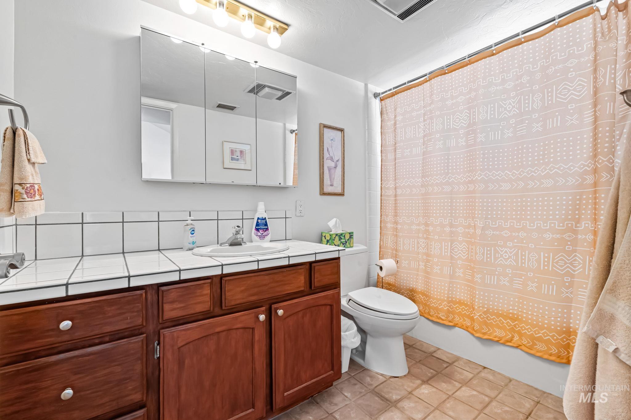4525 Kanaka Ct. Property Photo 23