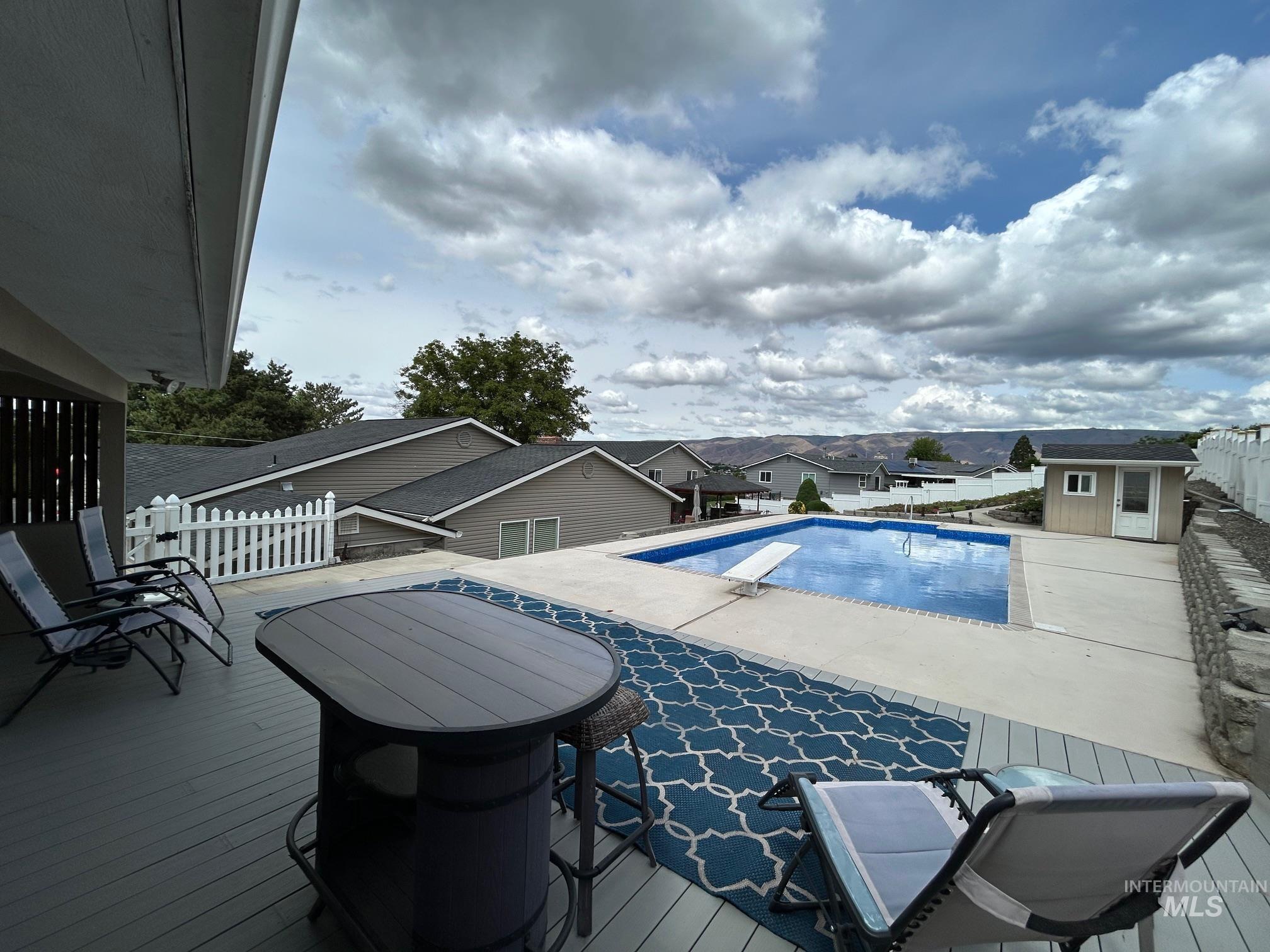 3413 Bluebird Circle Property Photo 41