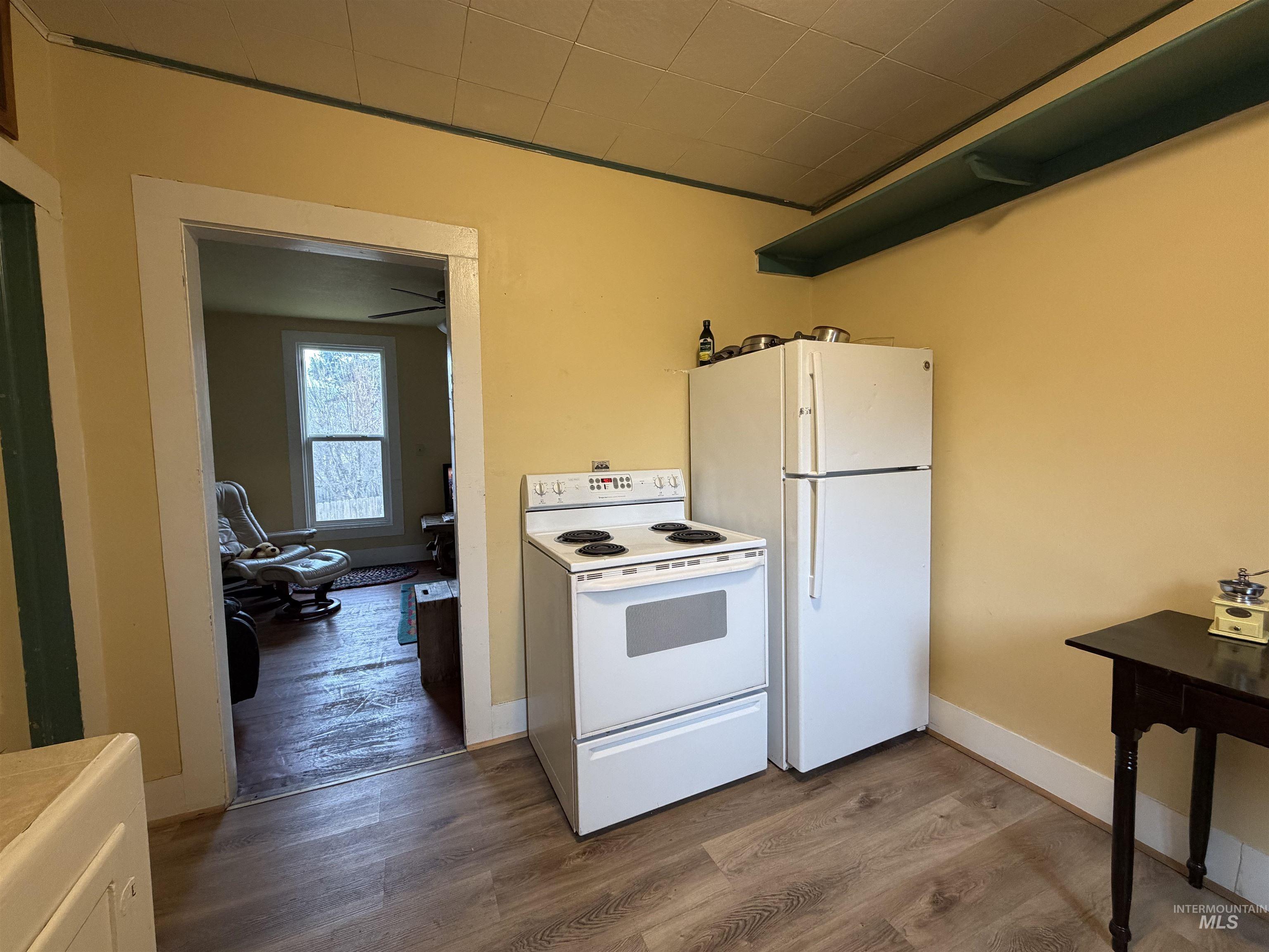 710 Maple Street Property Photo 23