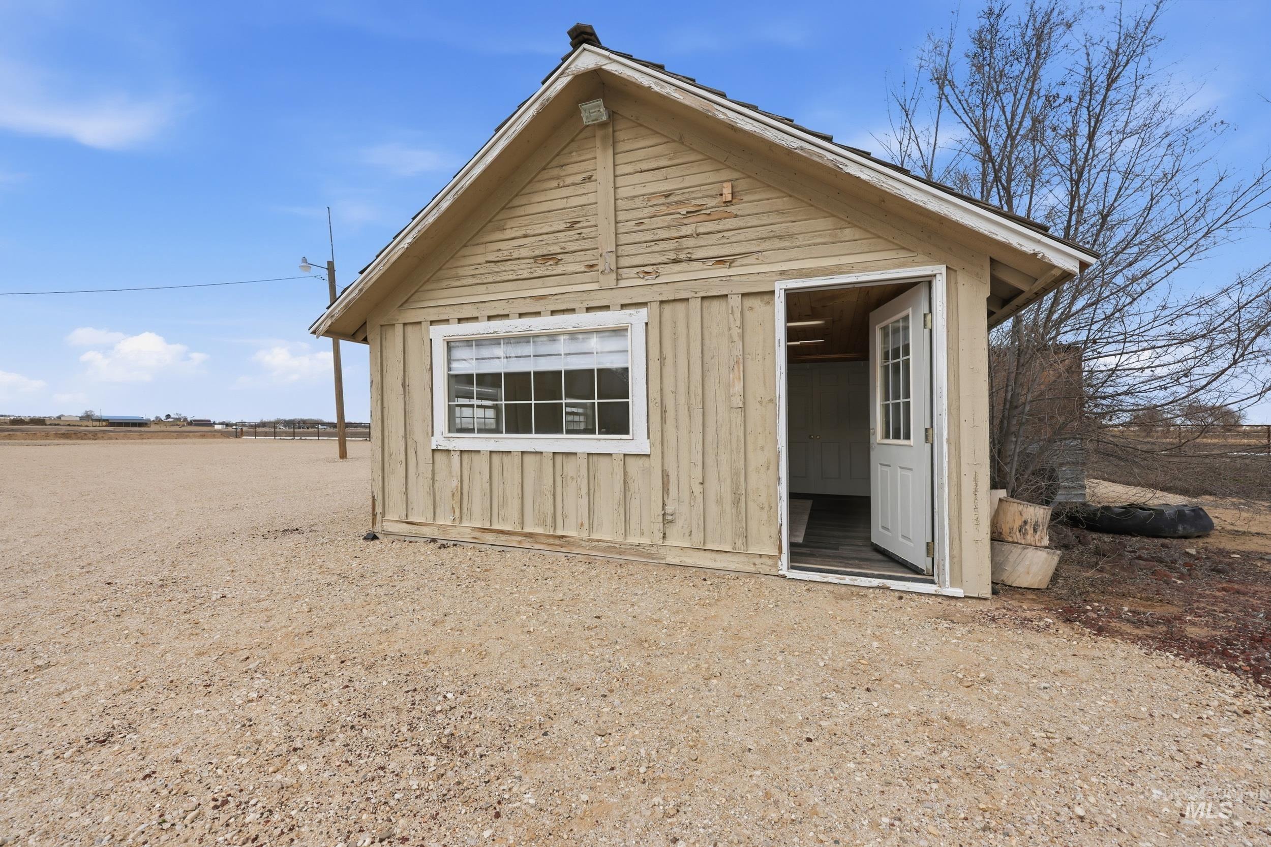 9762 Deer Flat Rd Property Photo 19