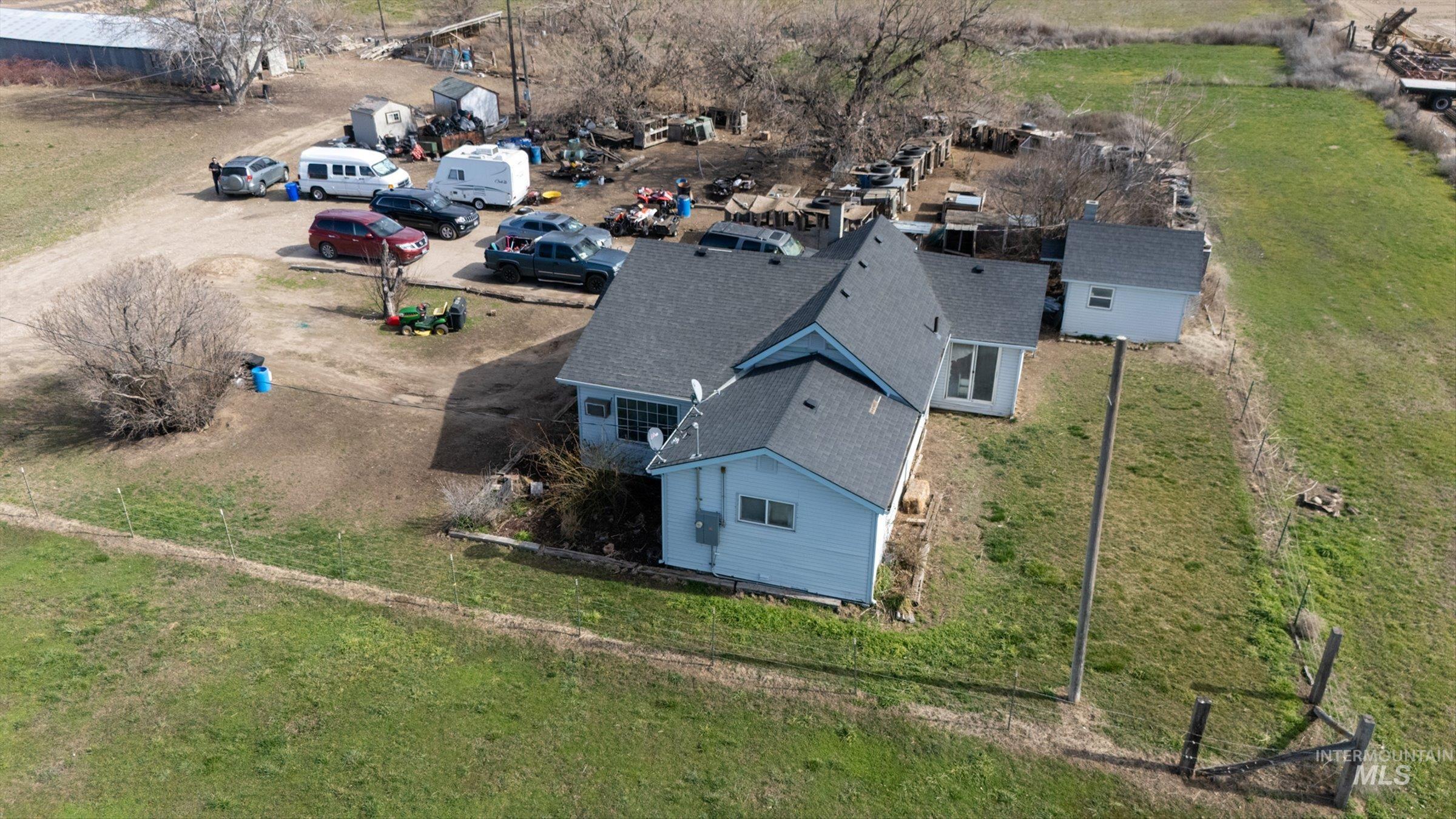 20286 Travis Rd Property Photo 25