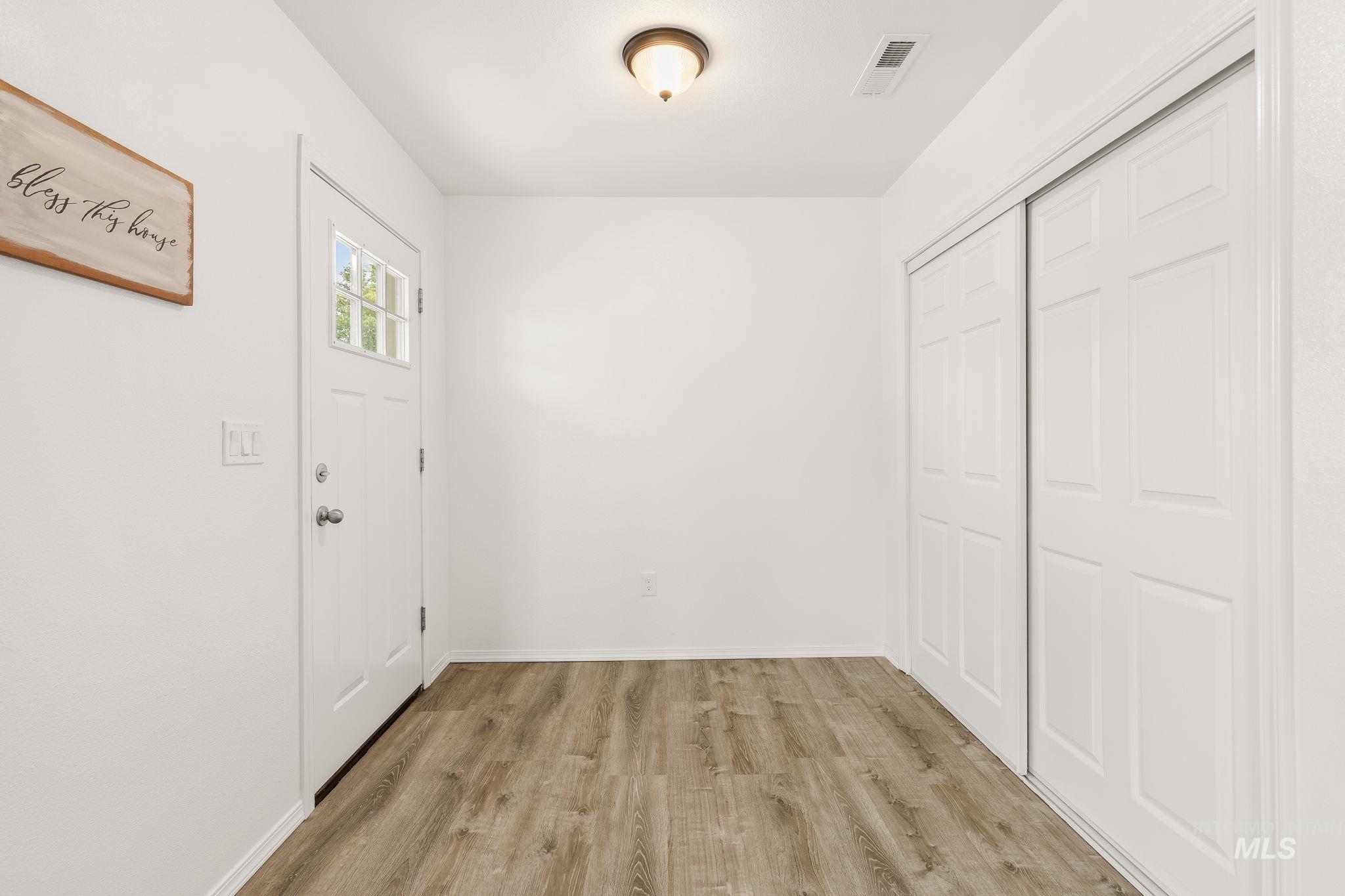 226 1st. Avenue Property Photo 6