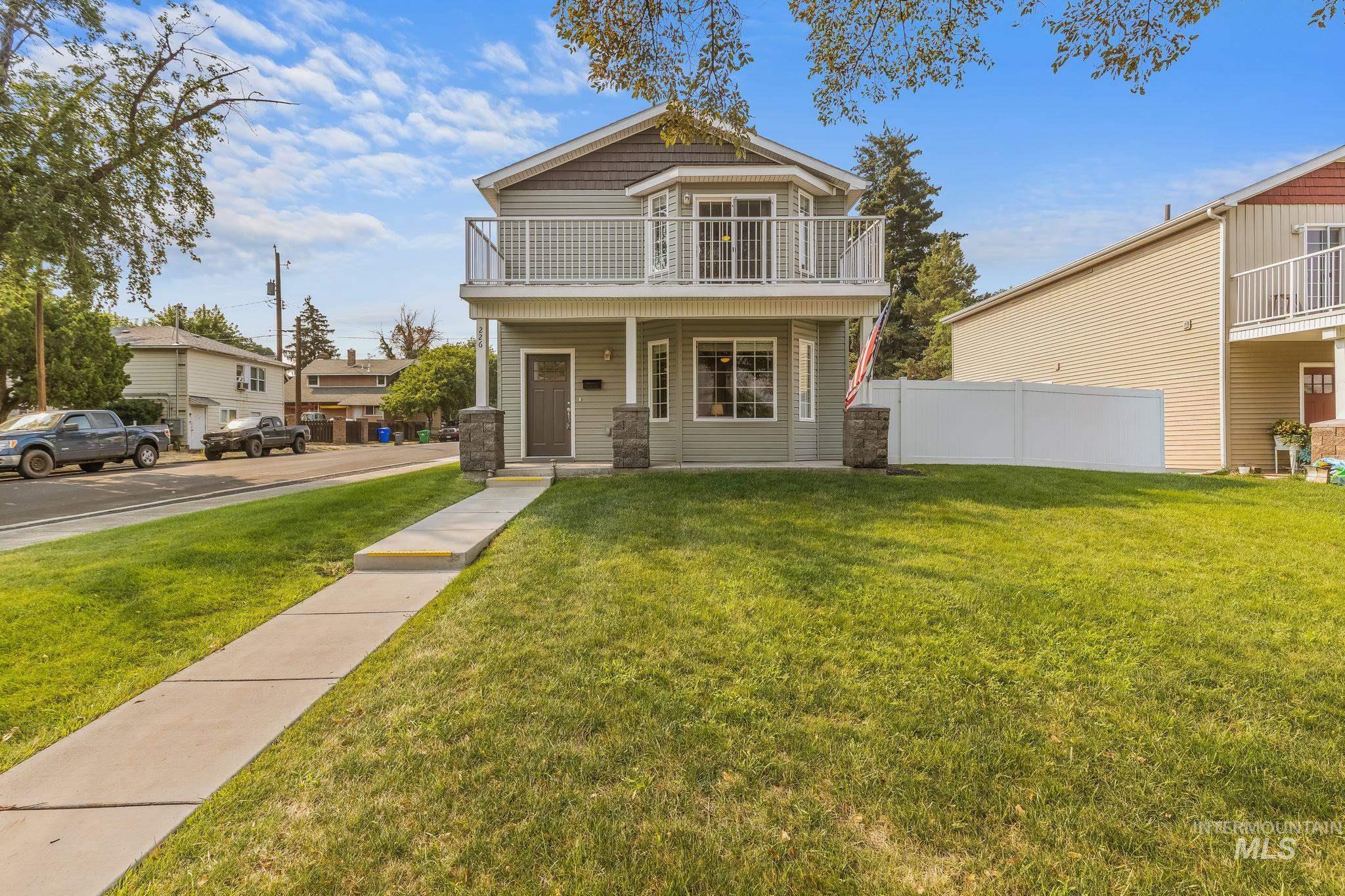 226 1st. Avenue Property Photo 43
