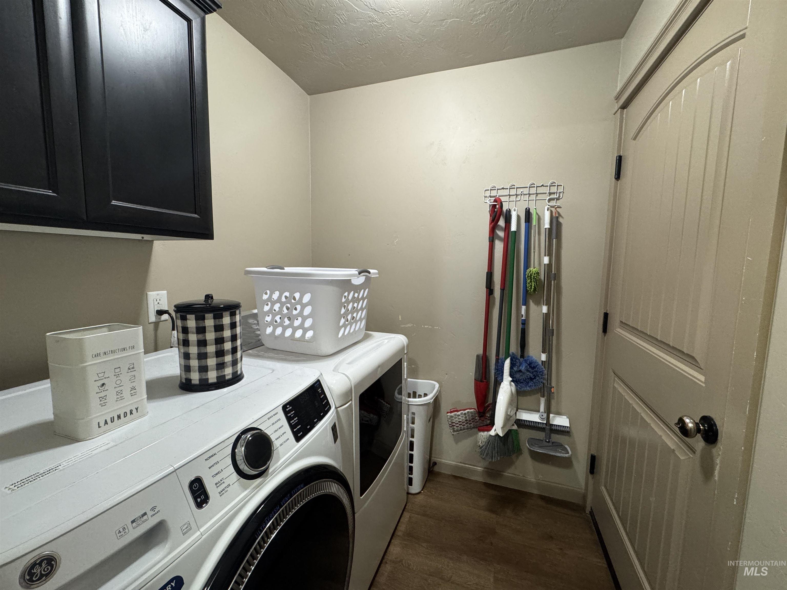817 Owl Court Property Photo 29