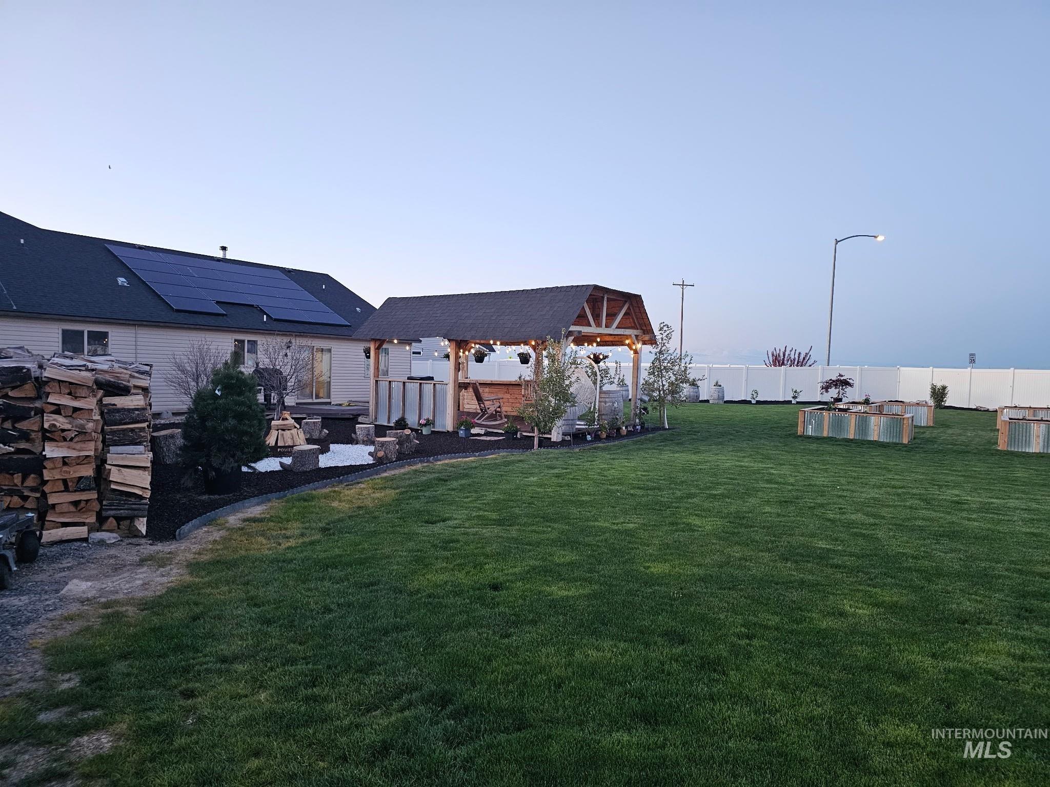 817 Owl Court Property Photo 37