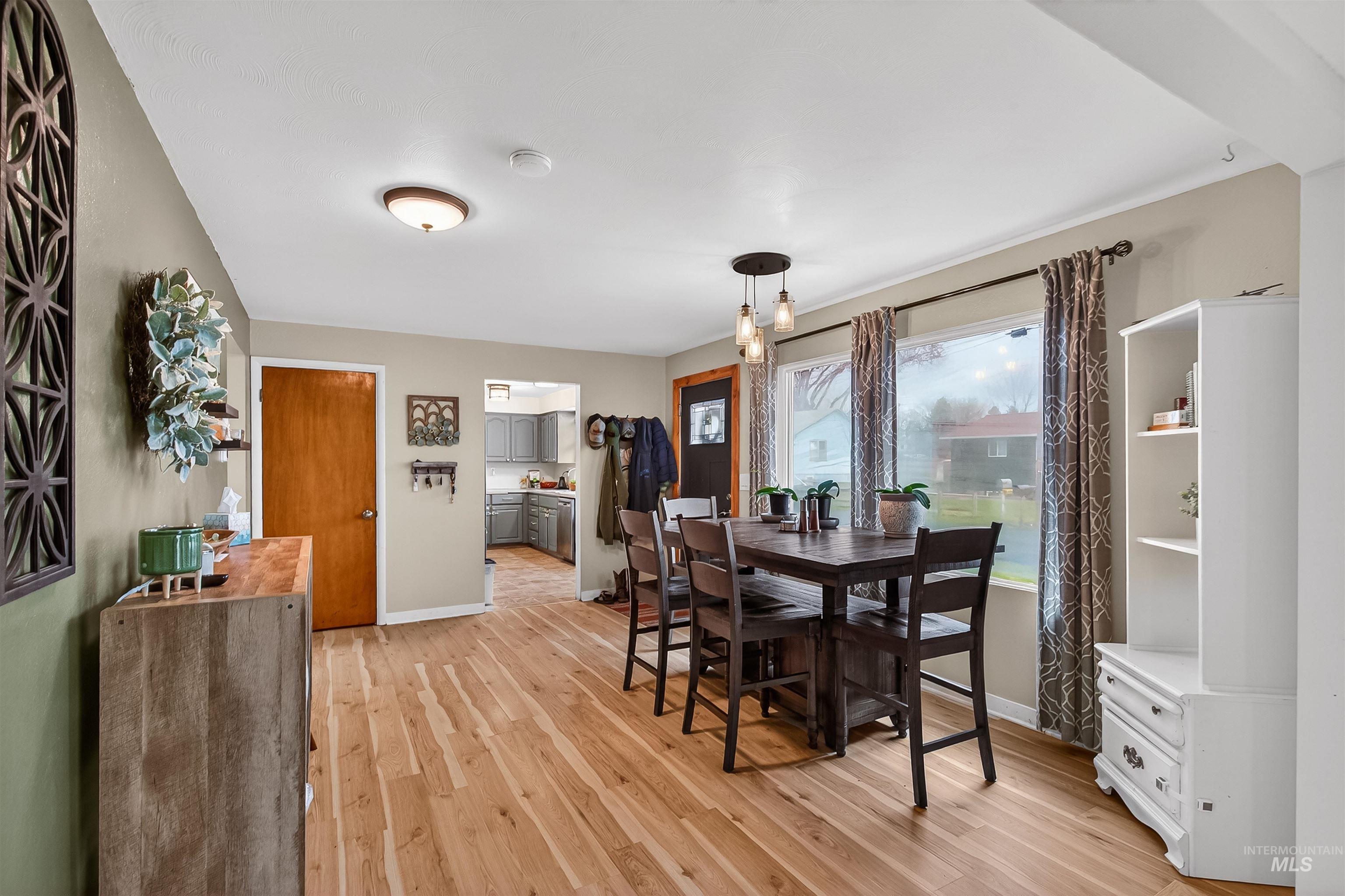 733 Airway Ave. Property Photo 17