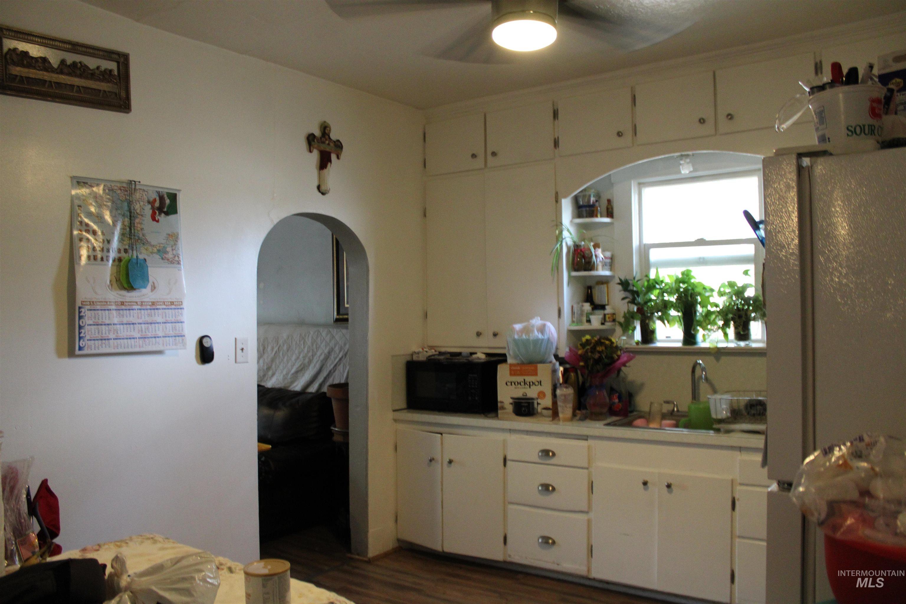 312 E D Property Photo 6