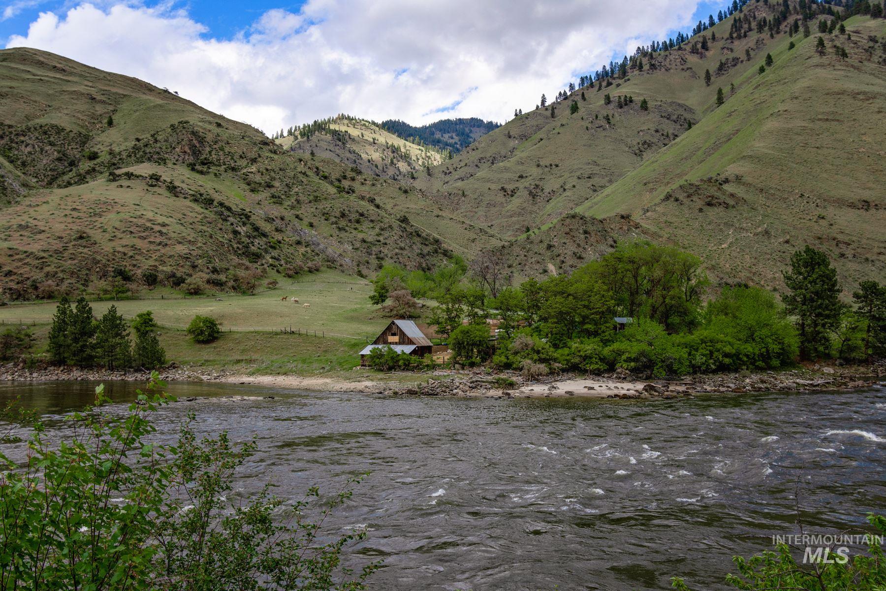 1175 Big Salmon River Rd Property Photo 17