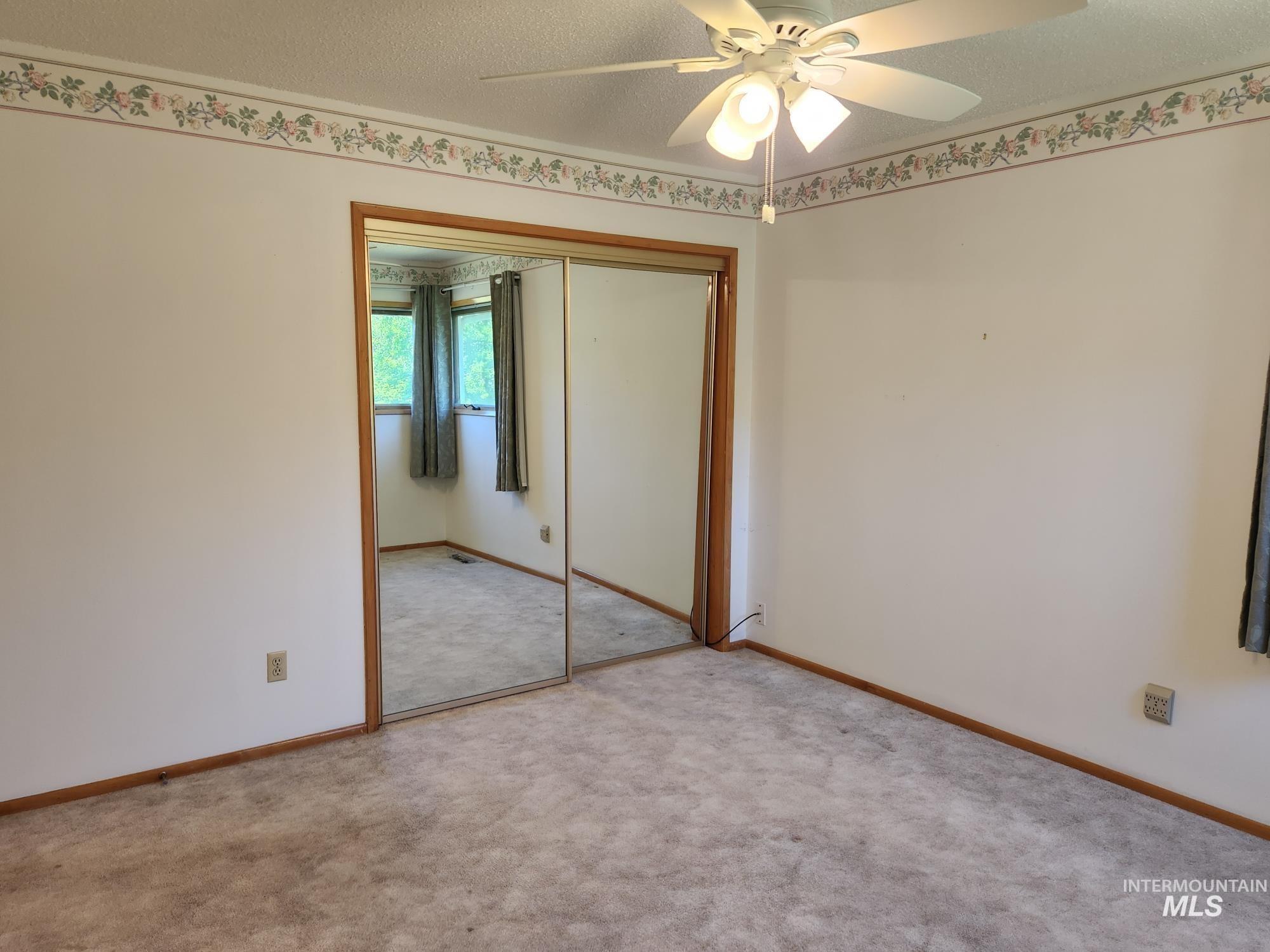 367 Woodland Rd Property Photo 14